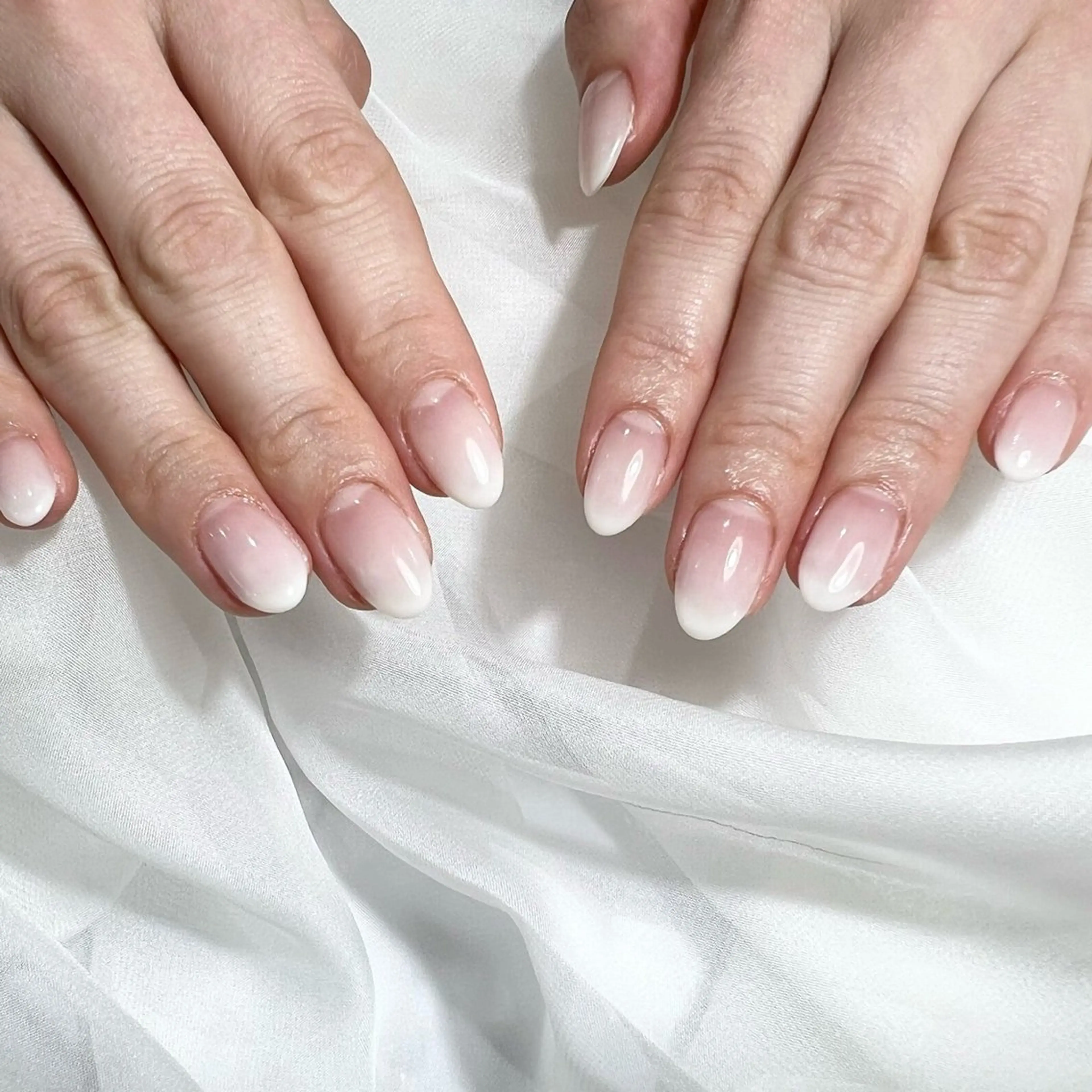 ネイル salon de merci所属・若林 明美のネイルデザイン
