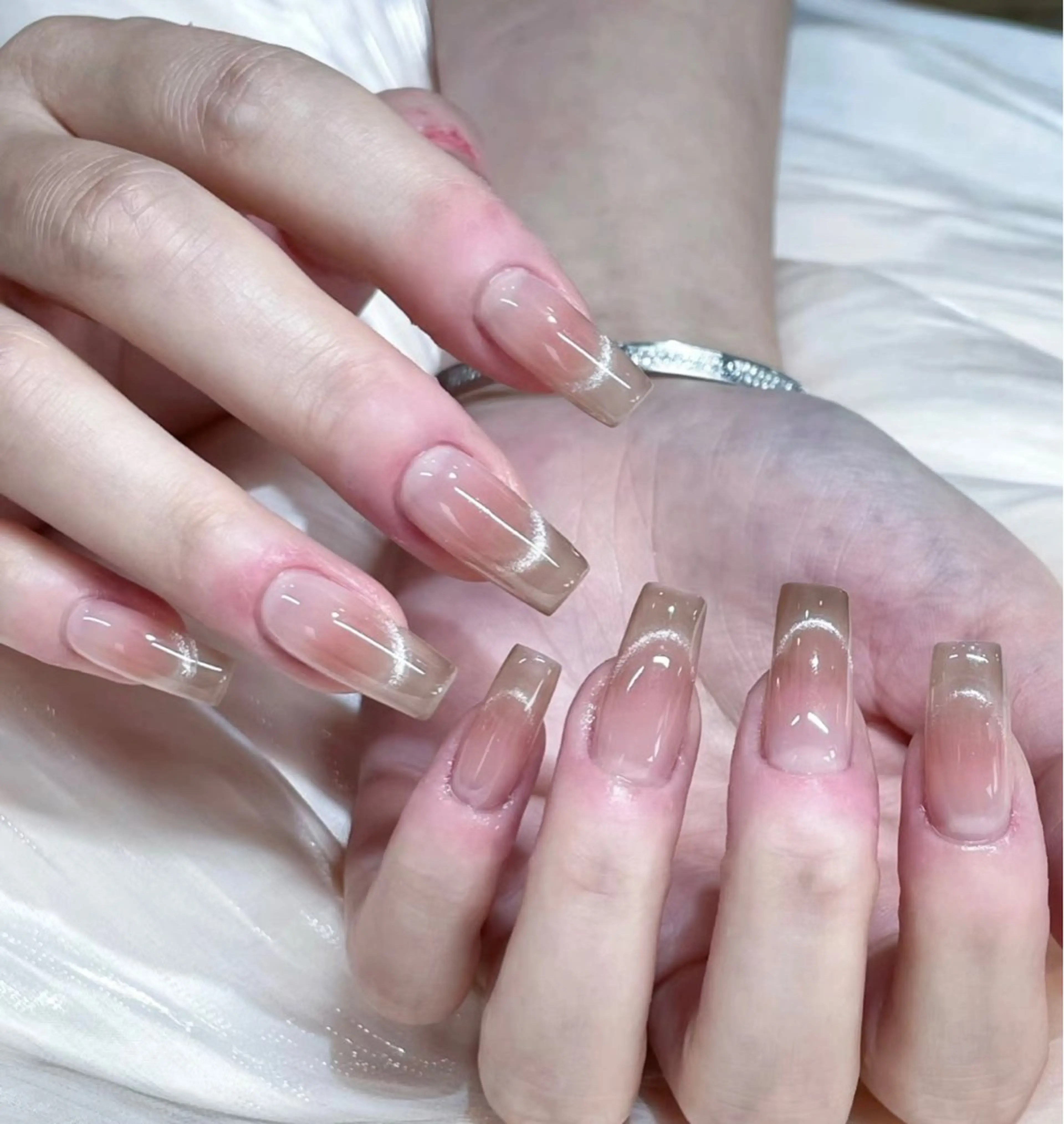 ネイル ハンドネイル ハンドケア 🍑 momo_nailのネイルデザイン