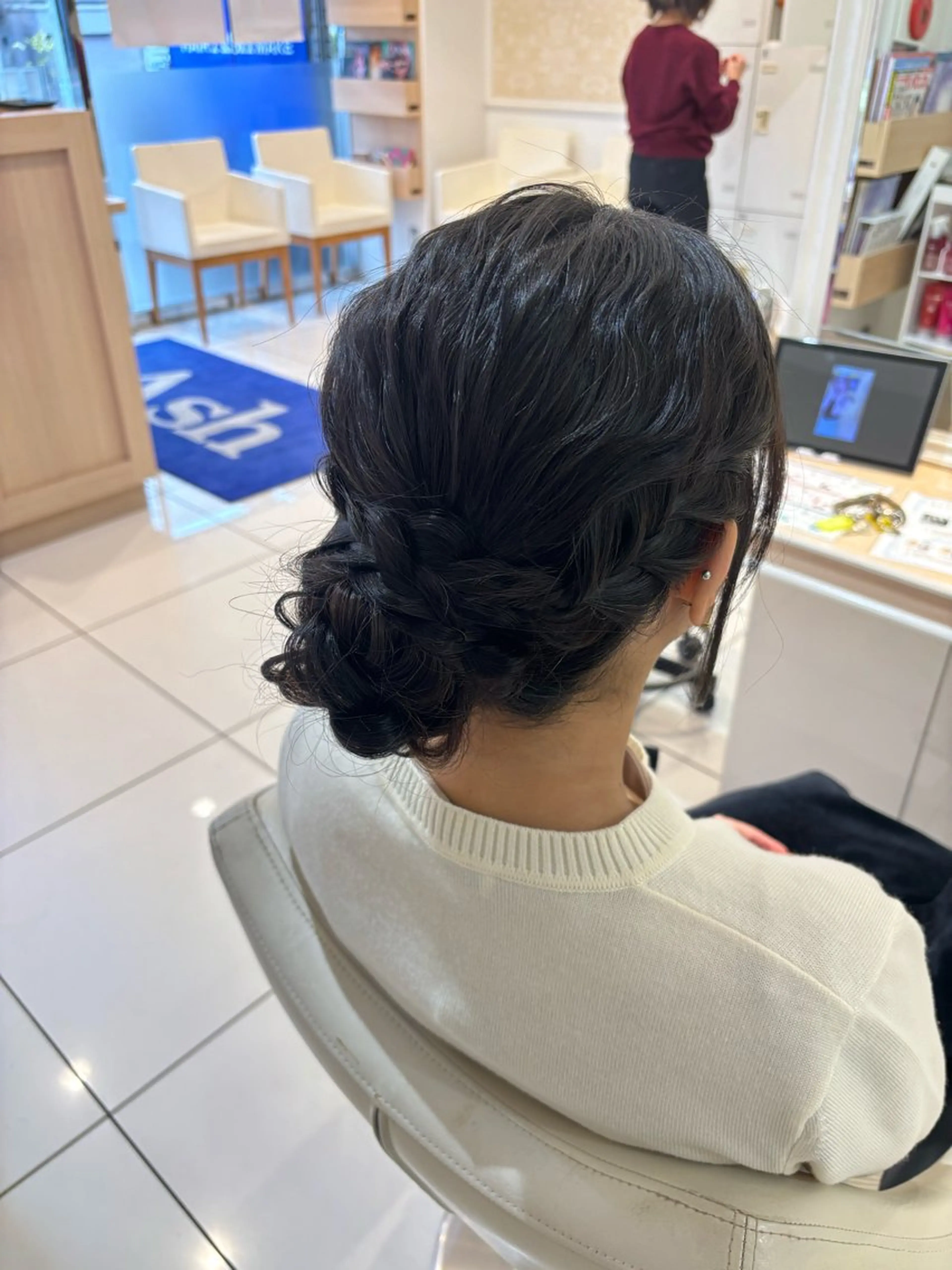 ロング ヘアアレンジ ヘアセット 宮永 璃沙のヘアスタイル