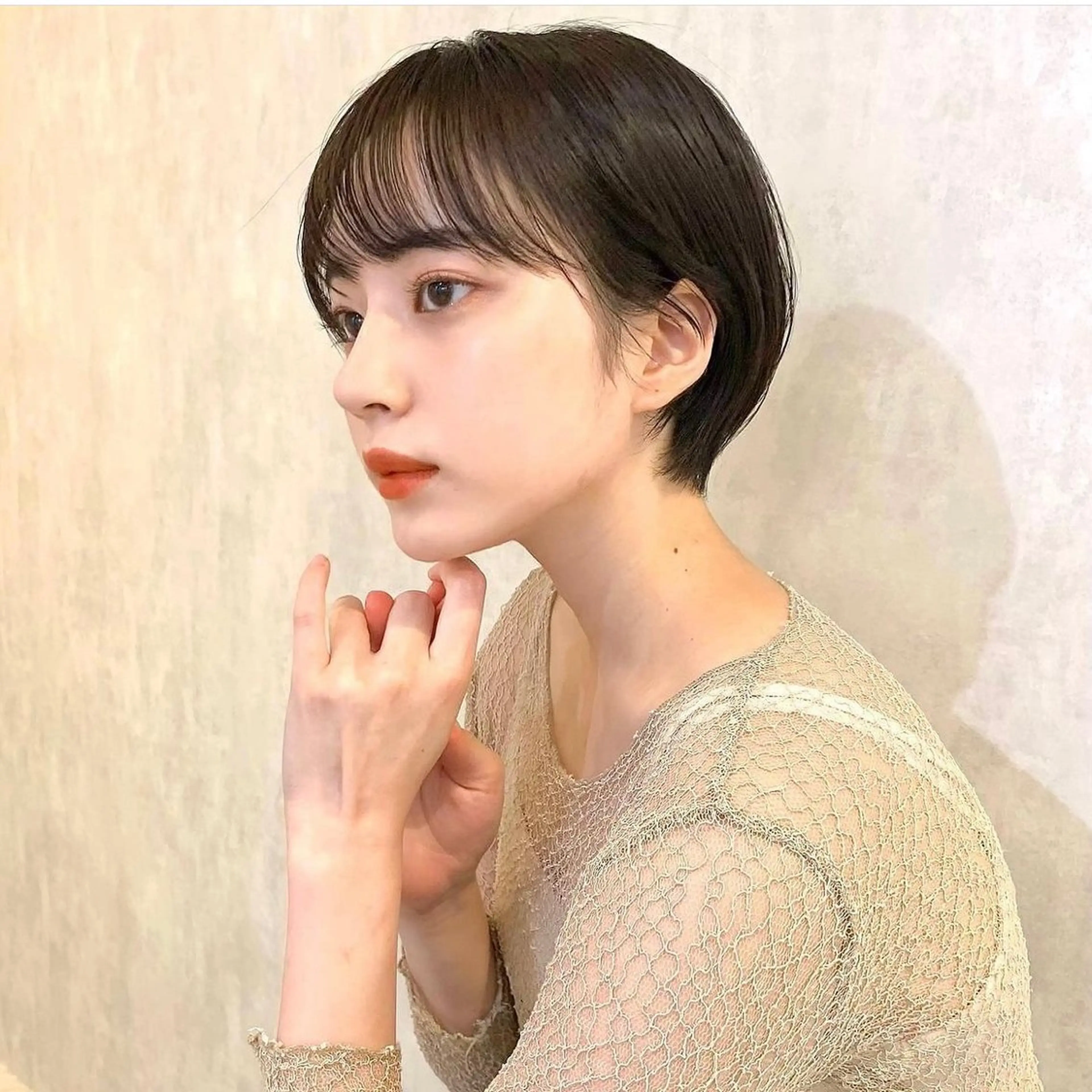 ショート ショートボブ ボブ ショートヘア 上田 エミのヘアスタイル