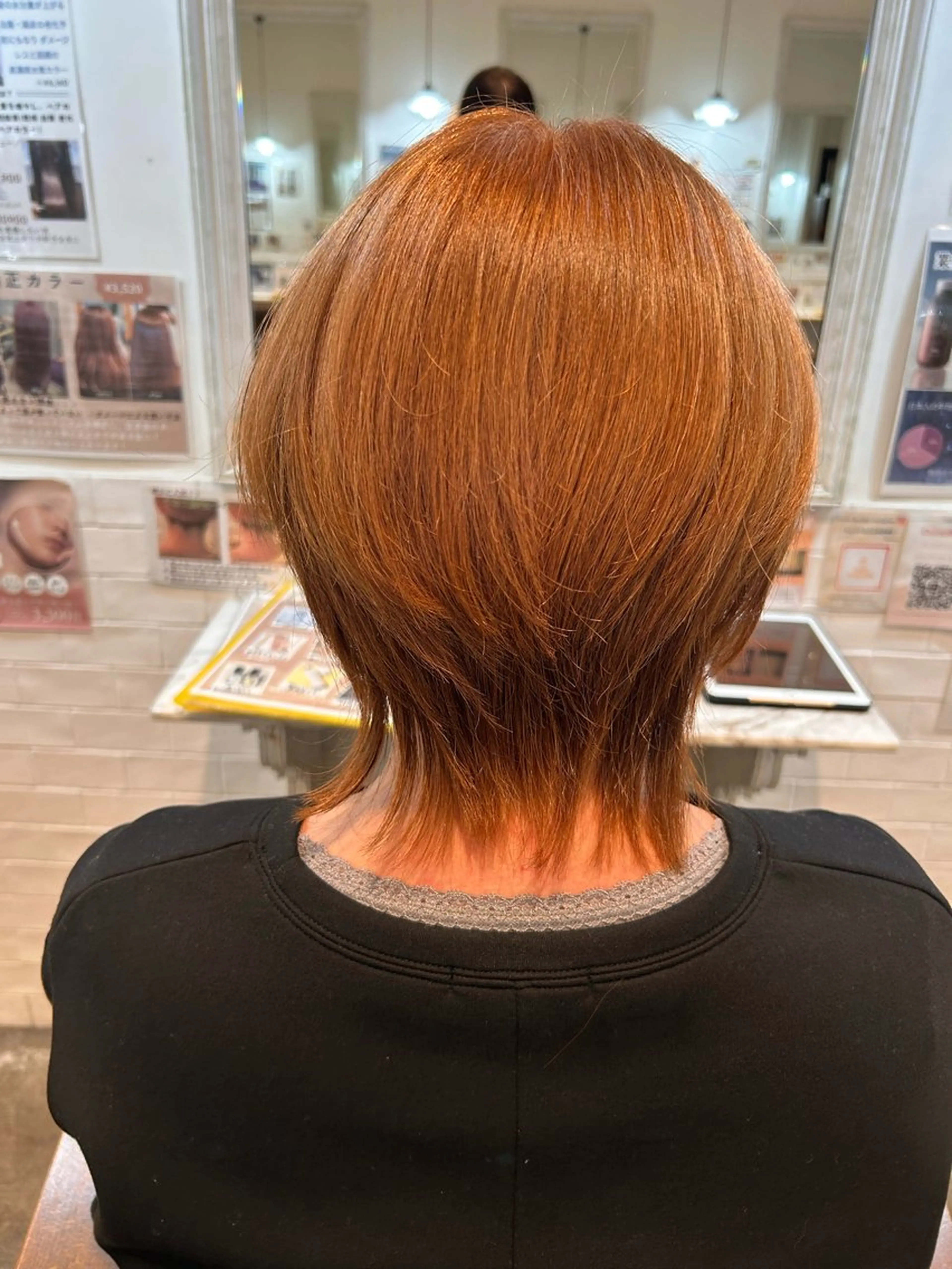 ショート ショートヘア ウルフカット カット 中島 花彩のヘアスタイル