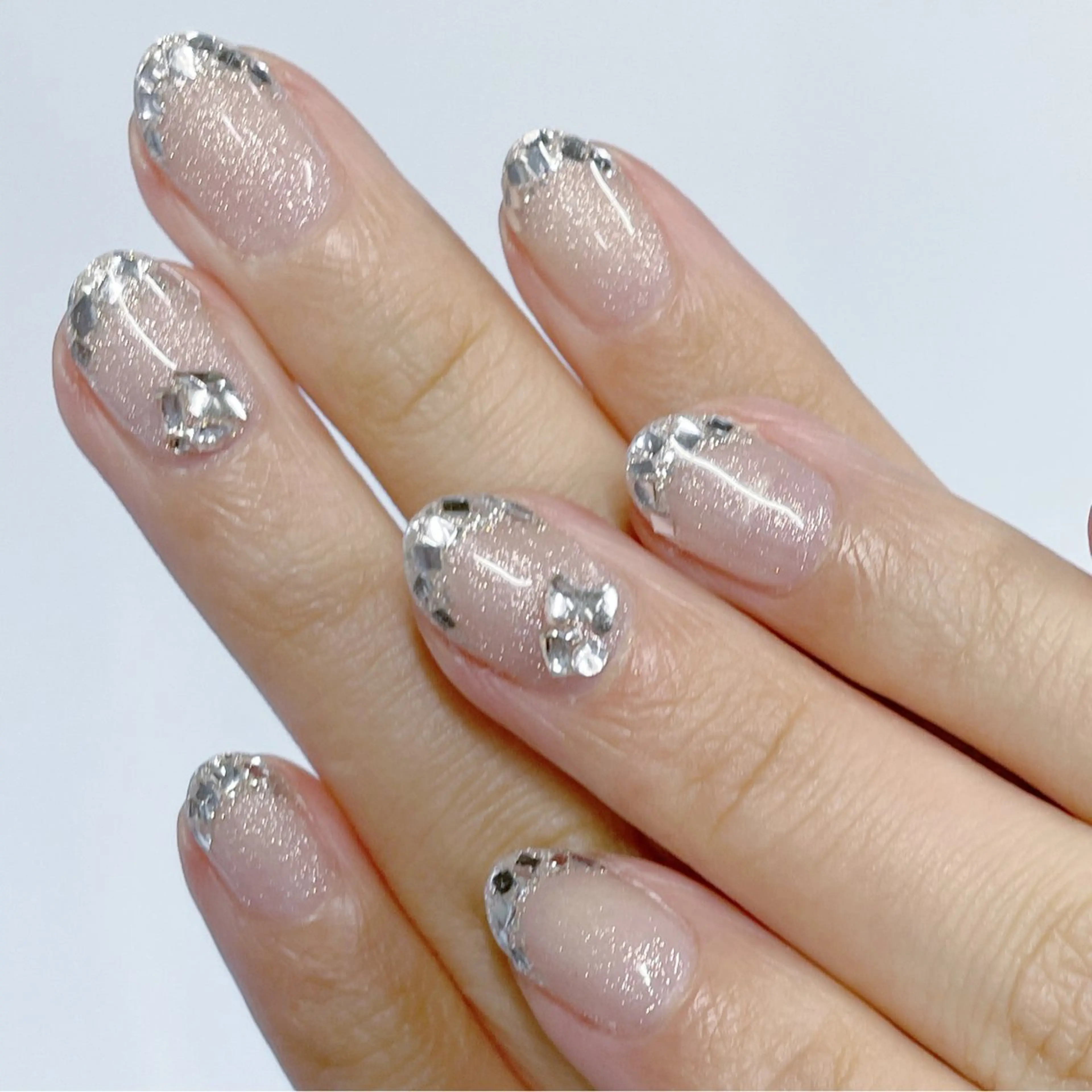 ネイル フレンチネイル ガラスフレンチ nappage所属・nappage 国分寺のネイルデザイン