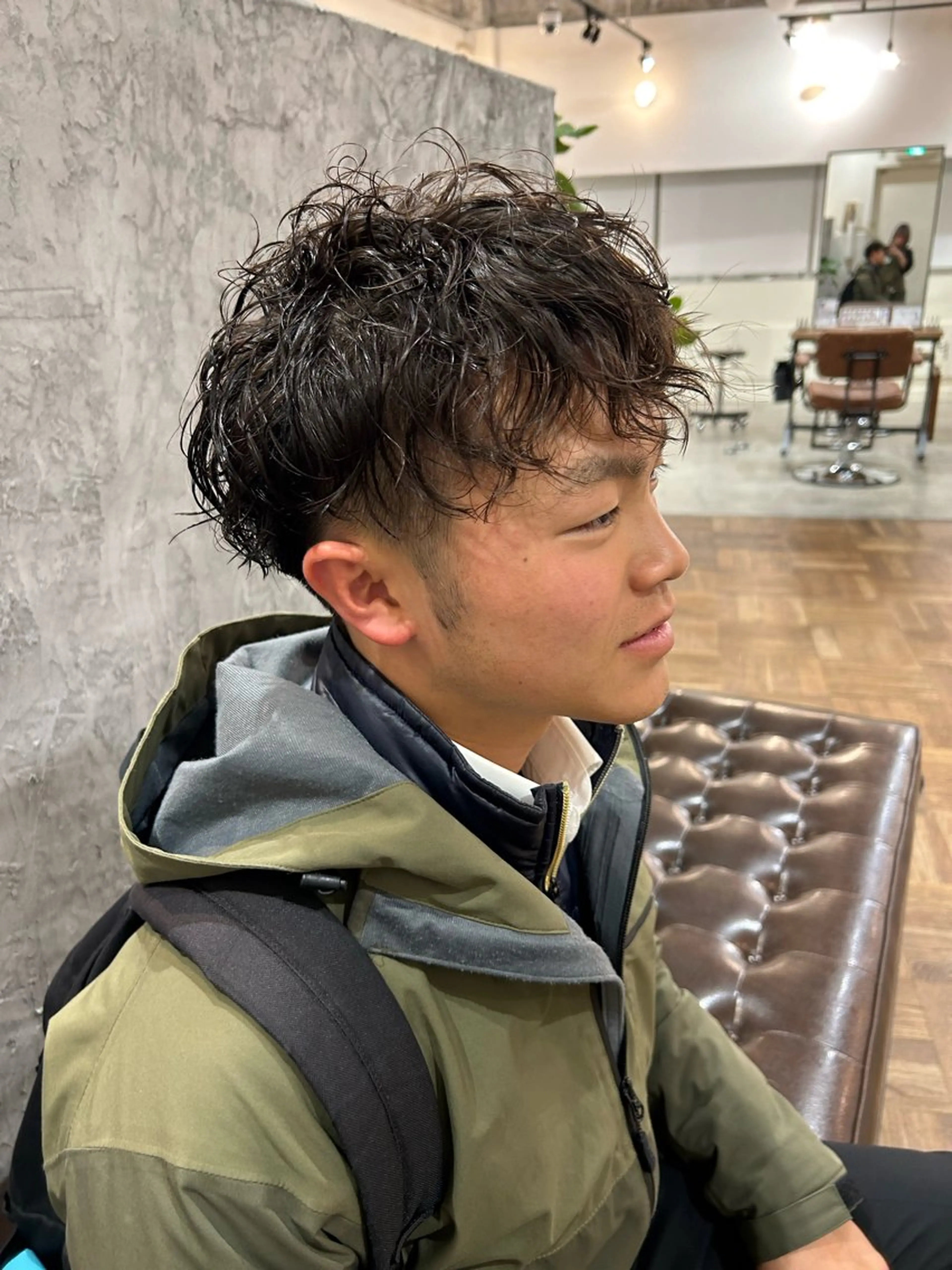 メンズカット＋パーマ🌀🧑🏻‍🦱 大阪 梅田 茶屋町の写真