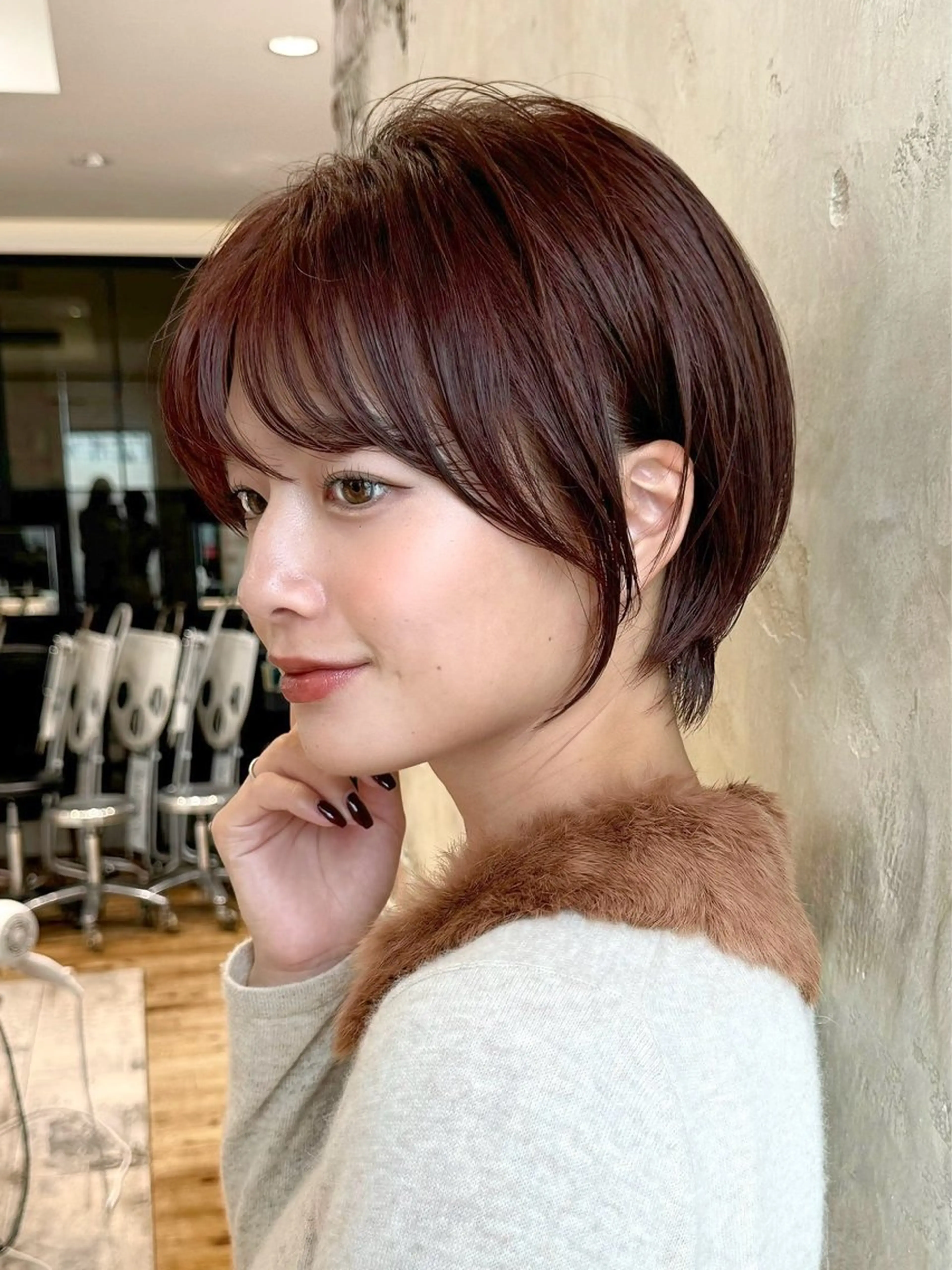 ショート カラー カット ヘアカラー トリートメント 💍新宿ショート 💍岩田莉奈のヘアスタイル