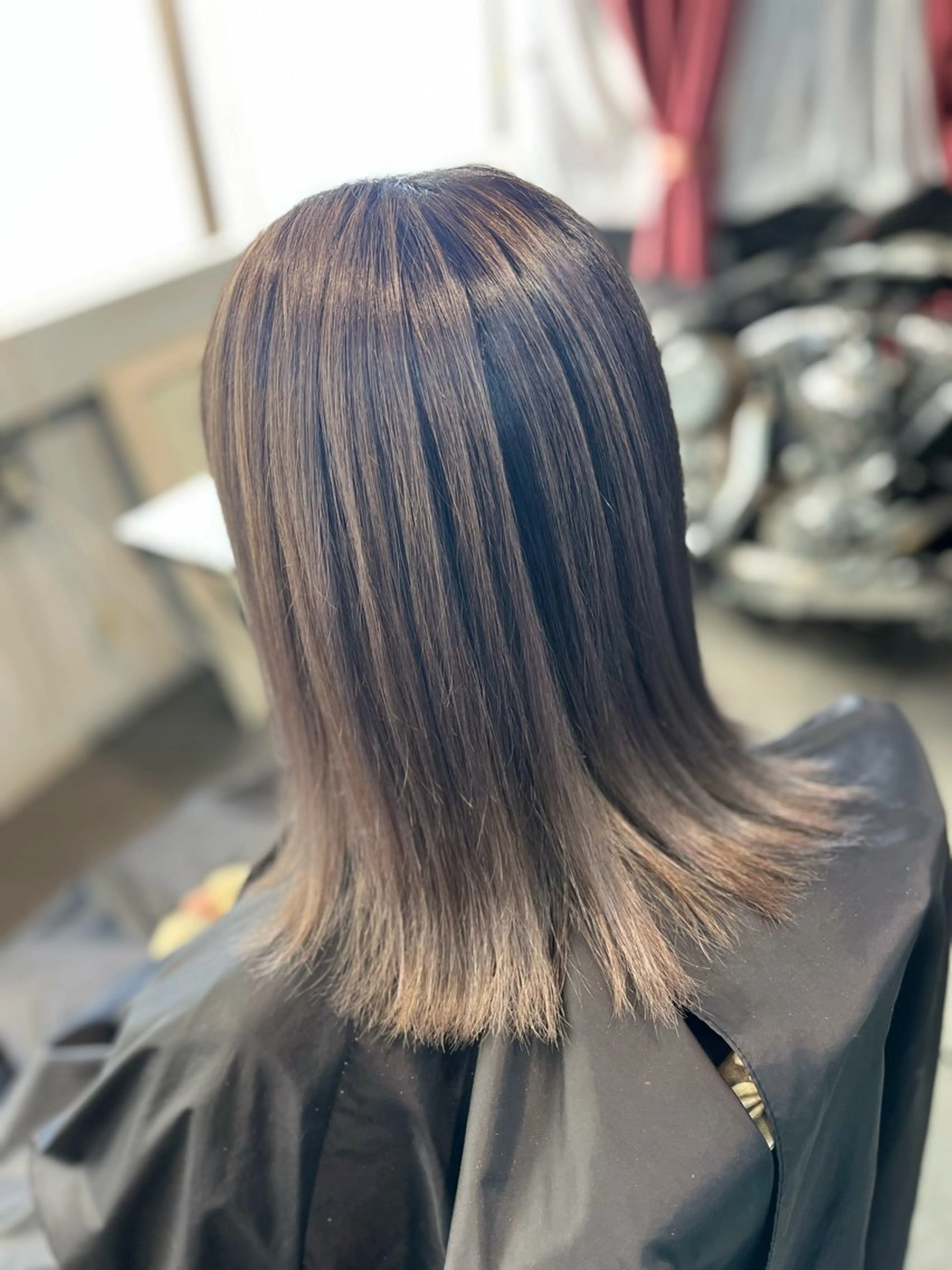 ミディアム カラー ヘアカラー Mariana雛/ ブリーチ/ハイライトのヘアスタイル