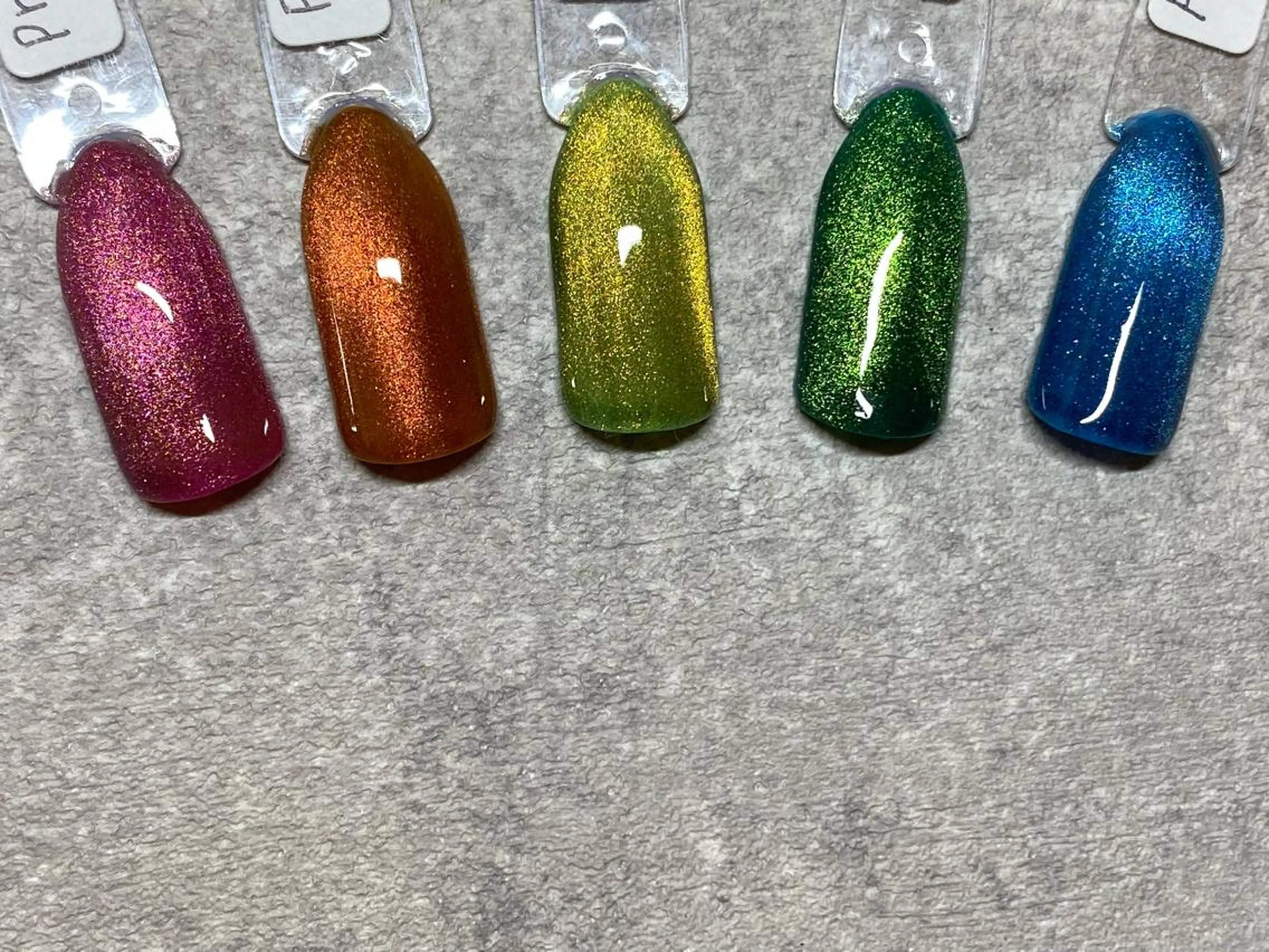 ネイル ミラーネイル a... nailのネイルデザイン