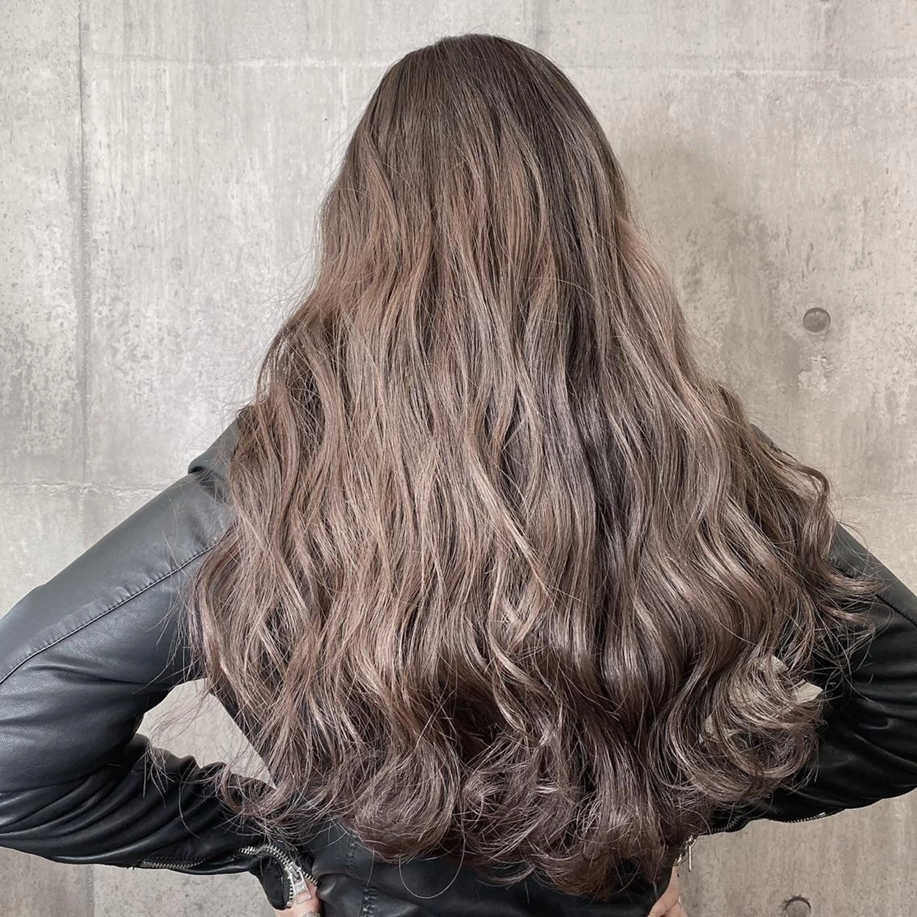ロング カラー グレージュ supbytomee所属・カラー特化型サロン #SUP.のヘアスタイル