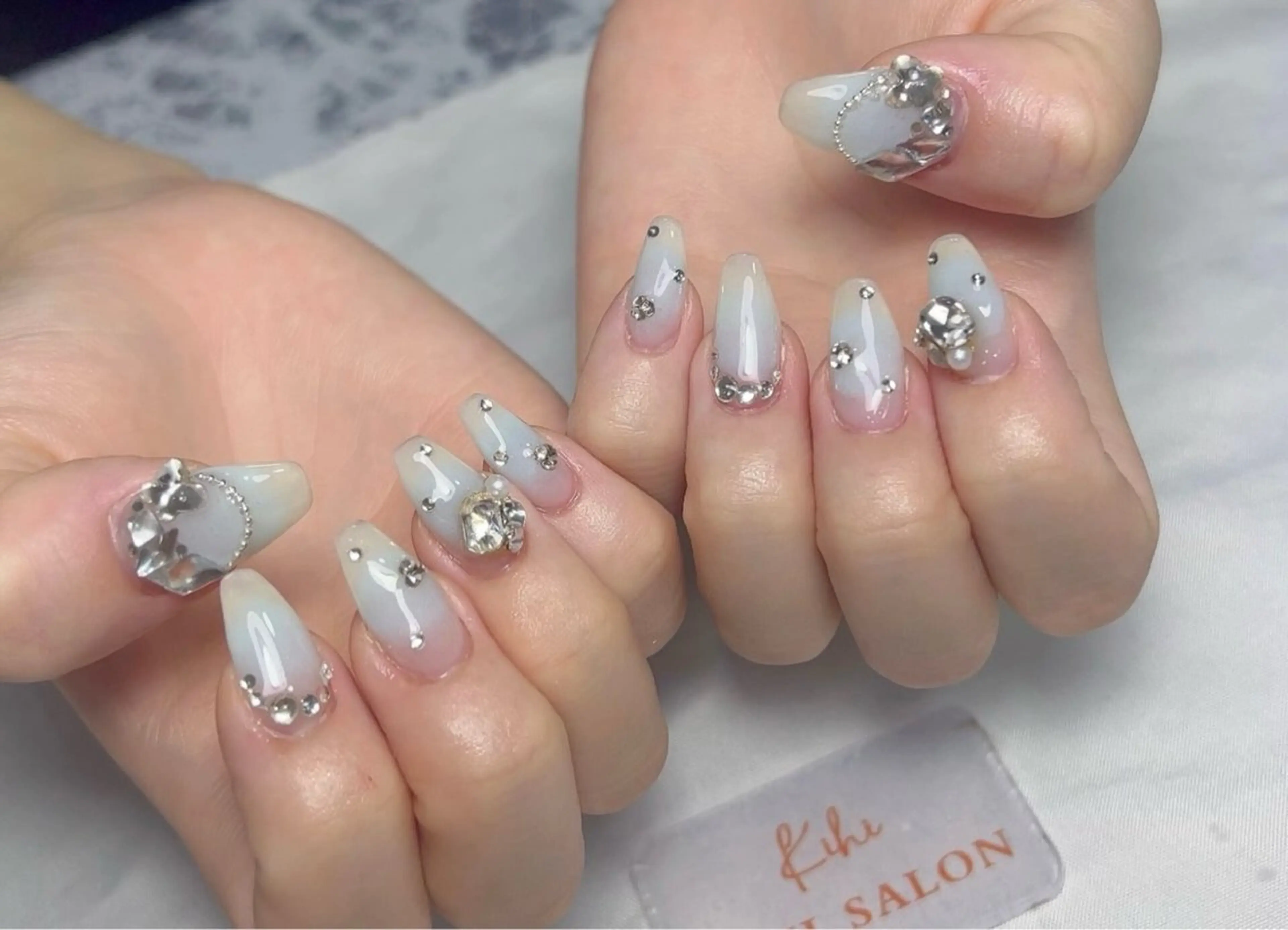 ネイル ハンドネイル 小林 あゆみのネイルデザイン