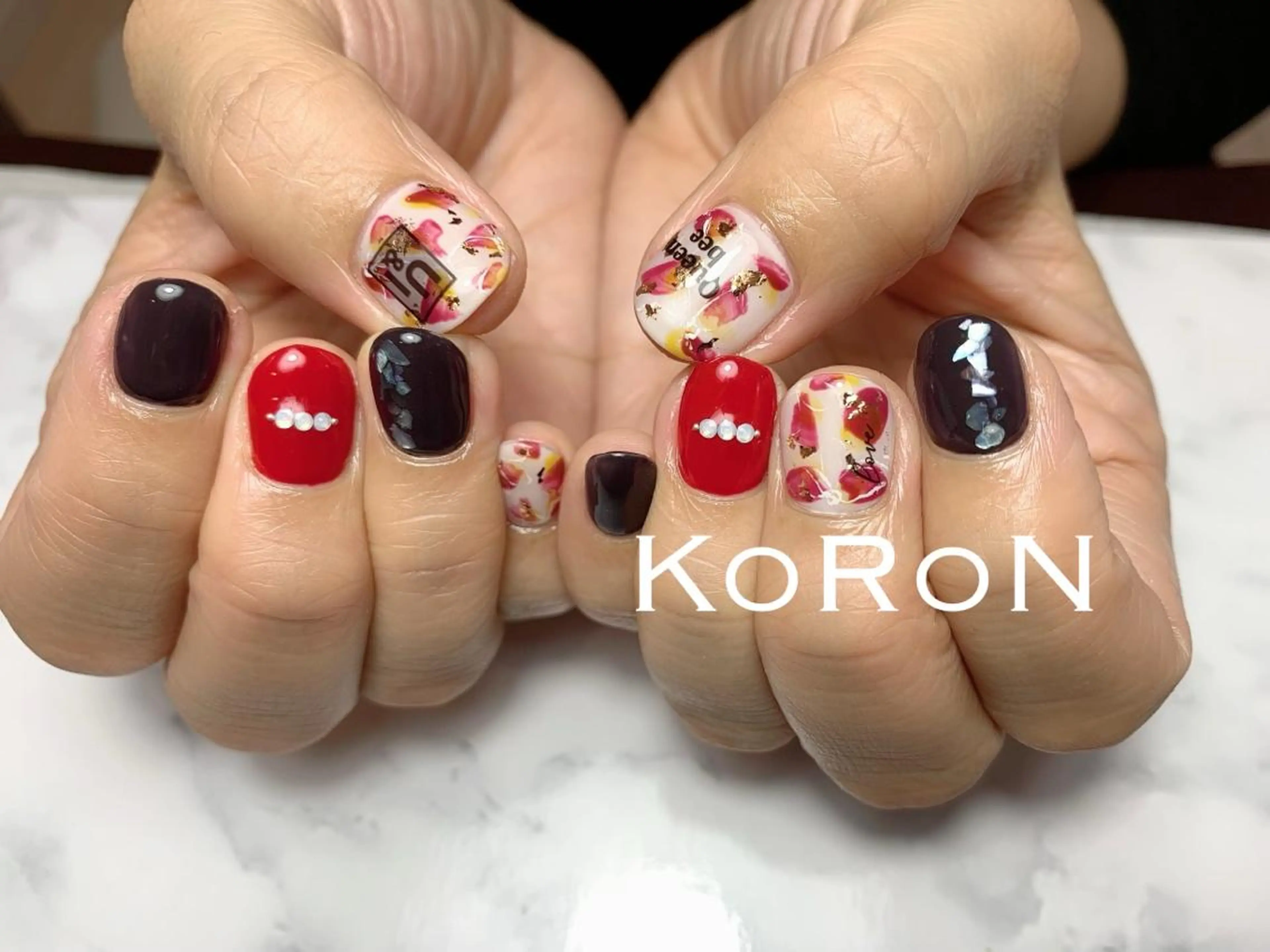 ネイル 自宅サロン鎌倉 KORONのネイルデザイン