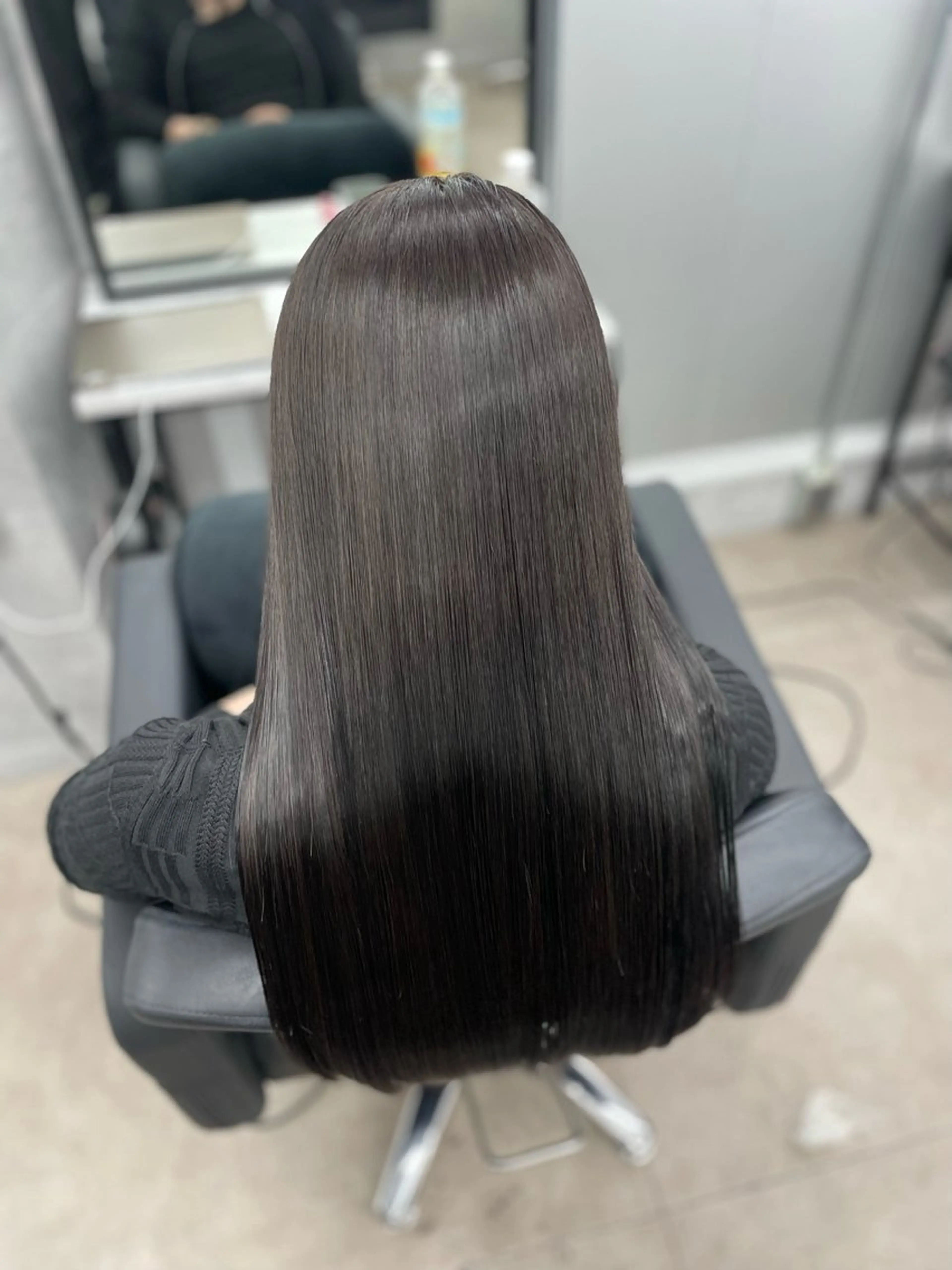 ロング カット ヘアカラー トリートメント 🦄髪質改善トリー トメント🦄イリスのヘアスタイル