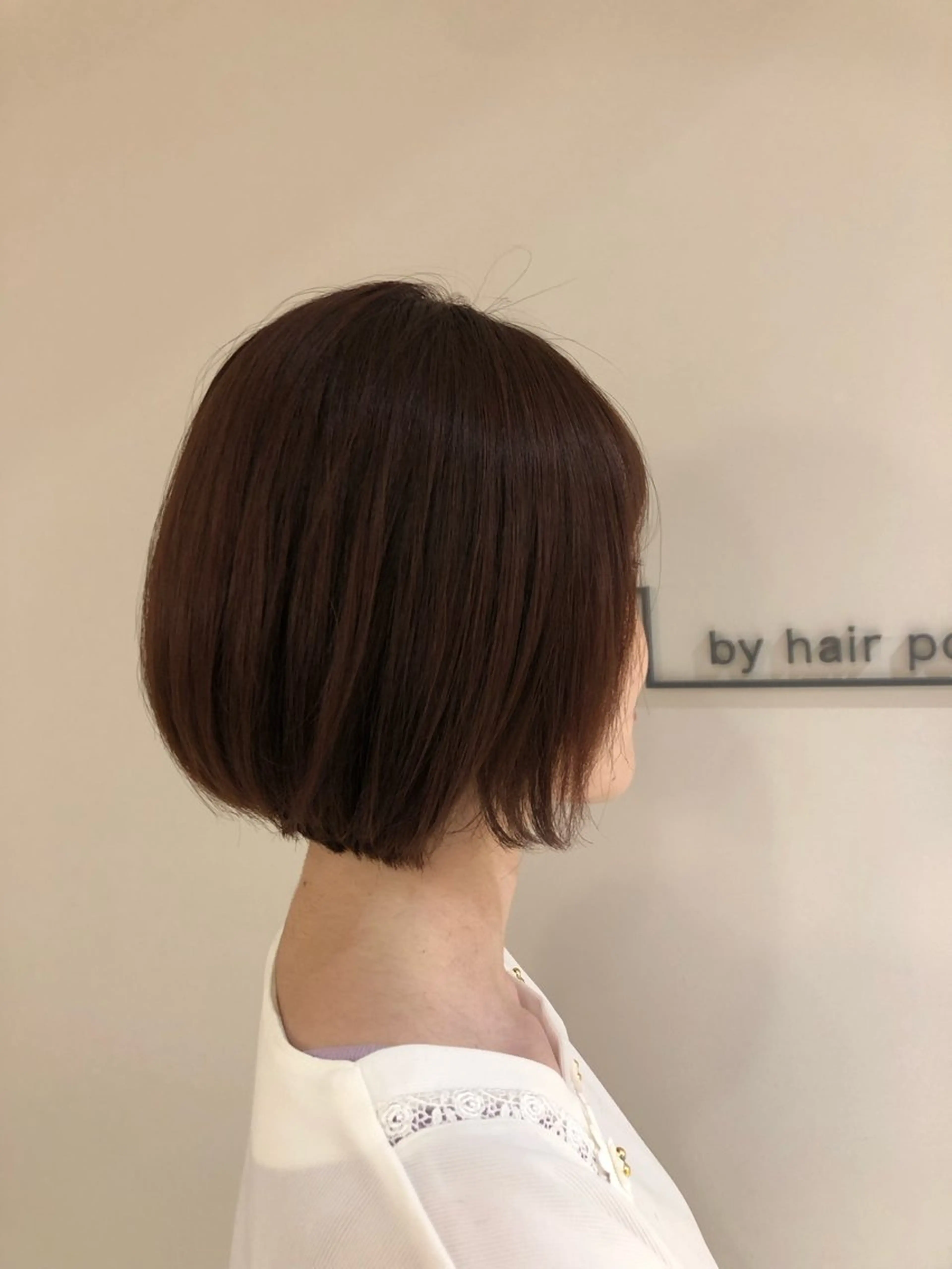 ショート ピンクブラウン ボブ まつい みるのヘアスタイル