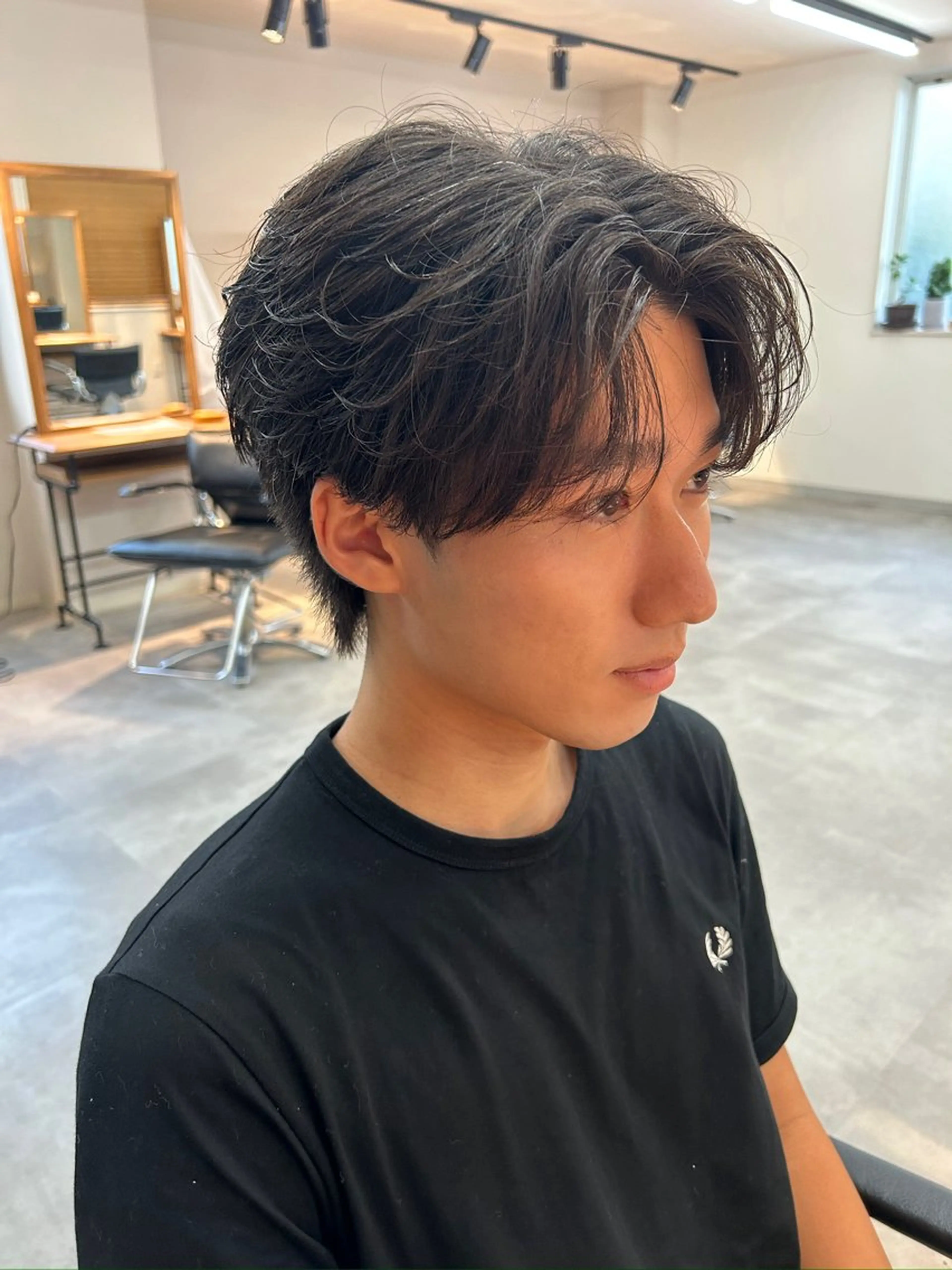 メンズ センターパート ダウンパーマ フェザーパーマ メンズ韓国風 メンズパーマ カット パーマ ダウンパーマ/メンズ パーマ/千葉駅/下田のヘアスタイル