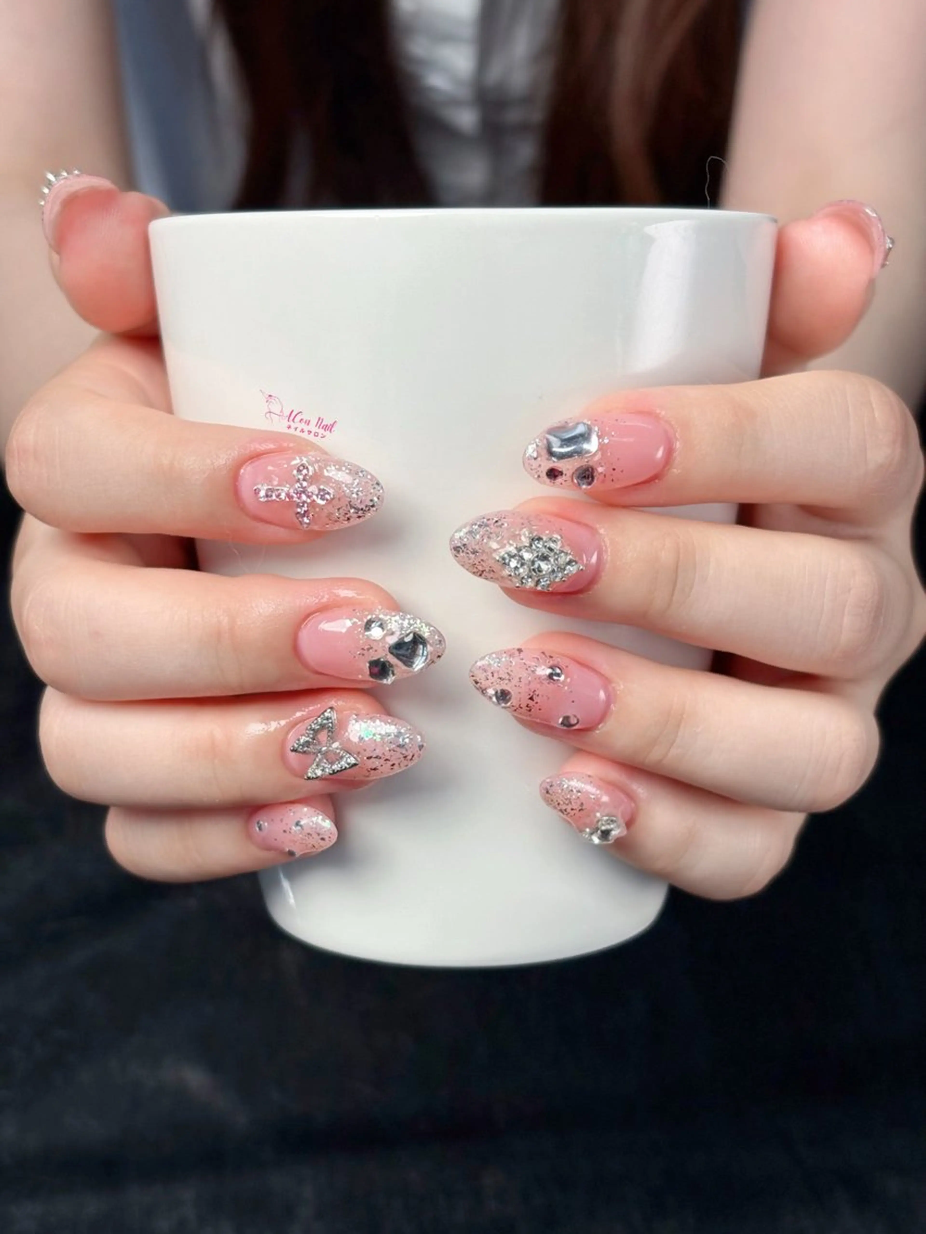 ネイル 桜ネイル 長さ出し フラワーネイル フレンチネイル ジェルネイル ハンドネイル AConNailSalon所属・ACon NailSalonのネイルデザイン