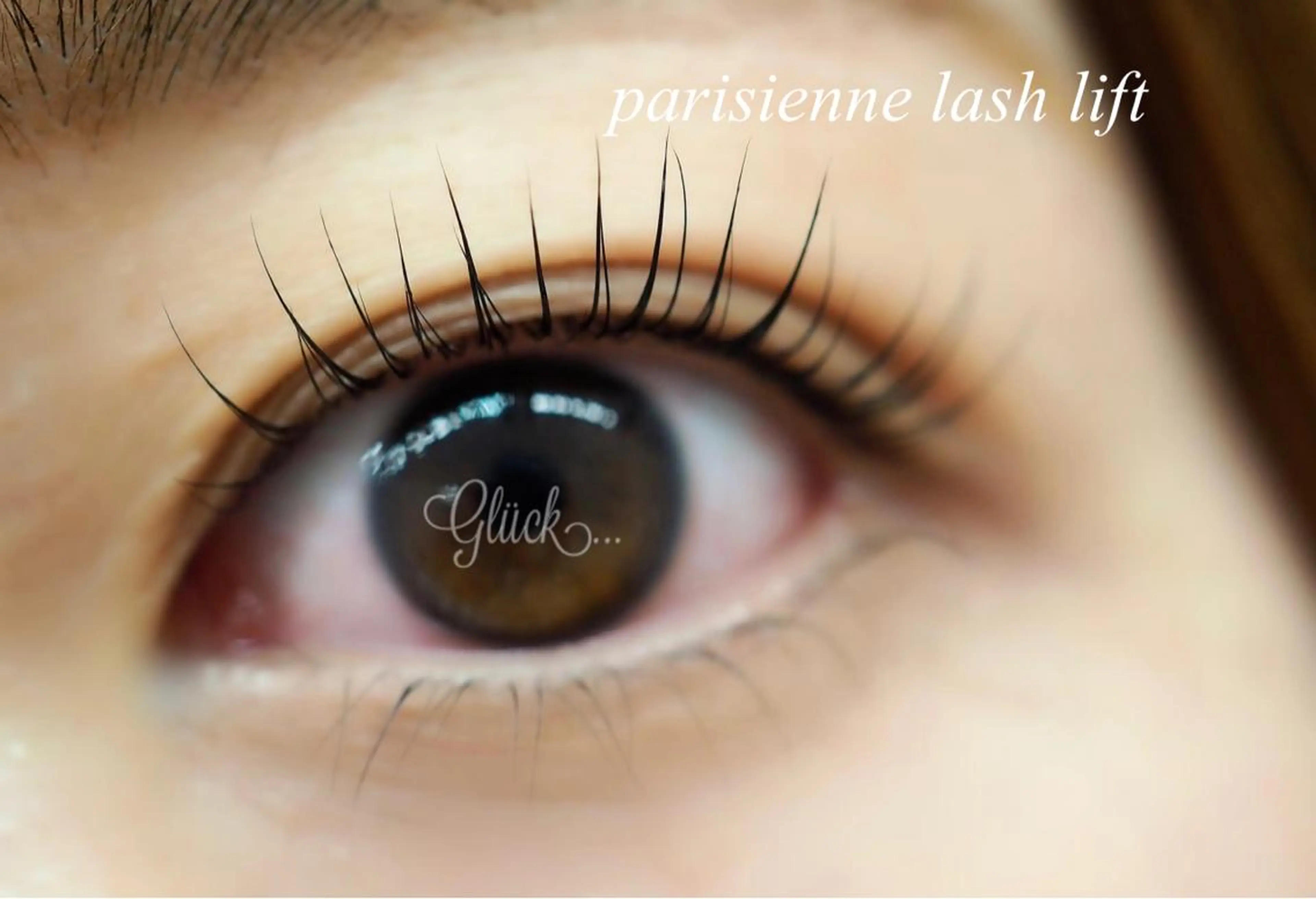 マツエク・マツパ パリジェンヌラッシュリフト kaori eyelashのマツエク・マツパデザイン