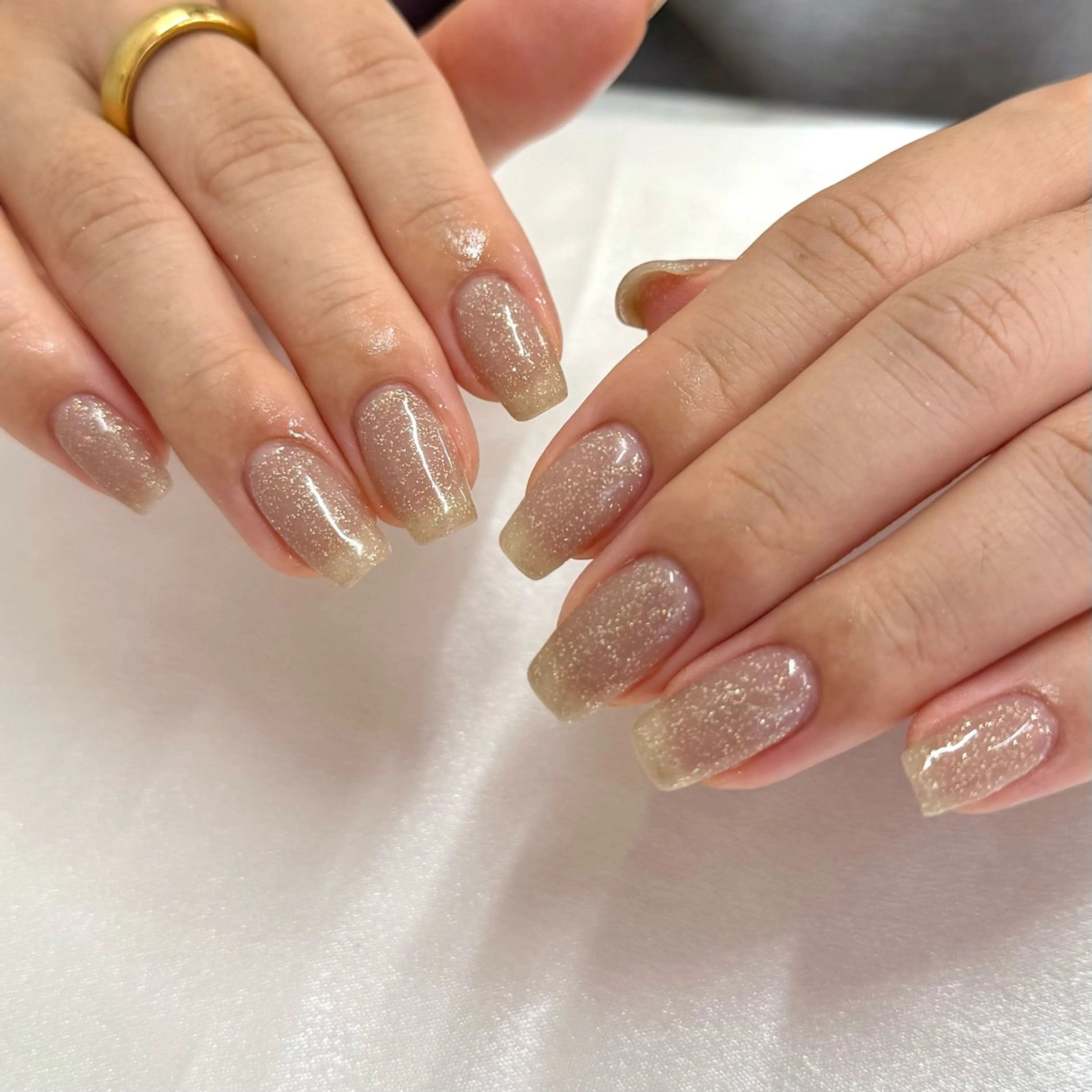 ネイル ハンドネイル NAILSALON LUNON 獨協大学前駅店所属・LUNON 獨協大学前駅店のネイルデザイン