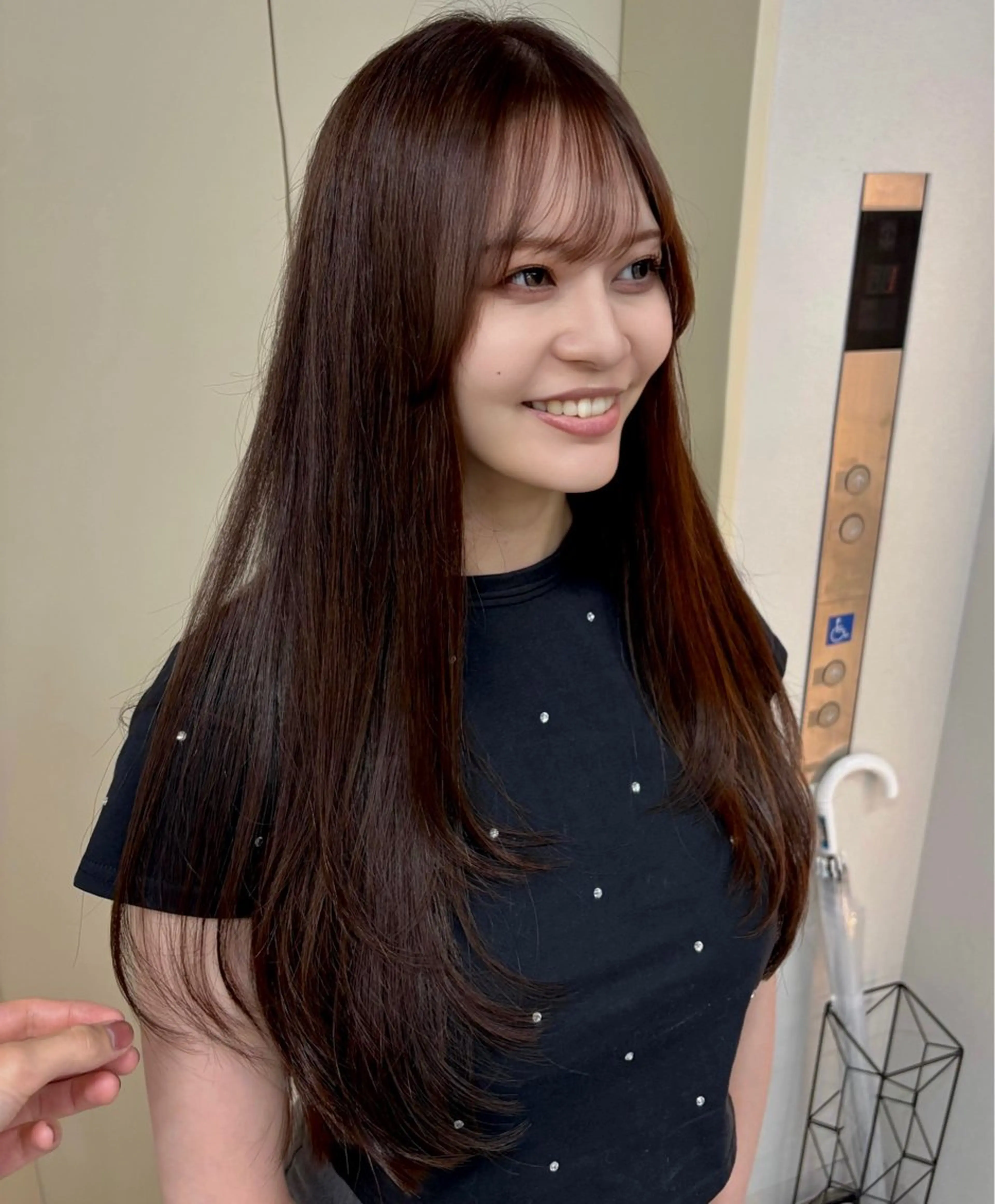 ロング カラー ブリーチ ヨシンモリ 韓国風ヘア レイヤーカット 縮毛矯正 カット ヘアカラー 韓国レイヤー🇰🇷 福澤　和嗣のヘアスタイル