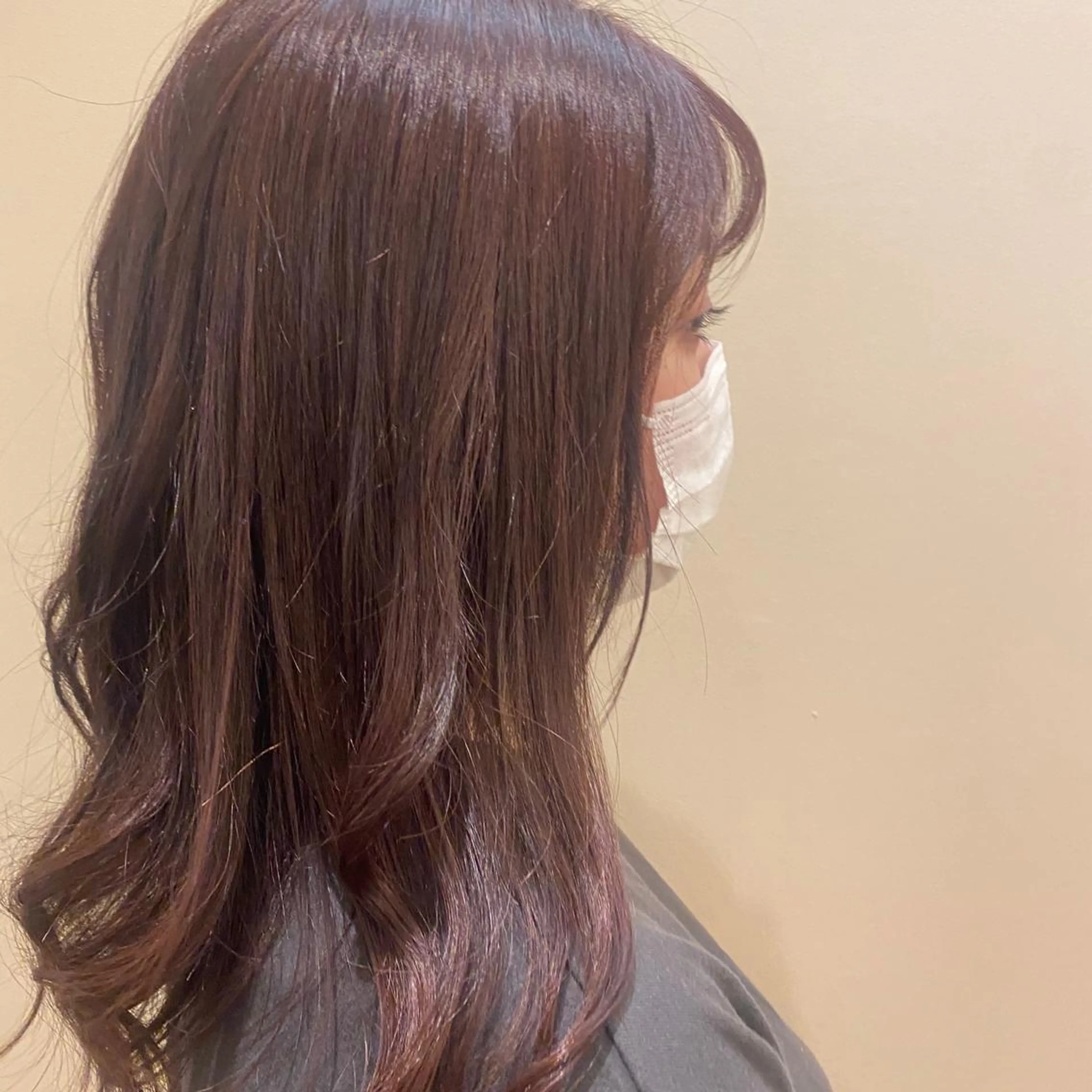 ロング カラー ベージュカラー ピンクカラー ピンクベージュ sourcecia所属・♡ MIOのヘアスタイル
