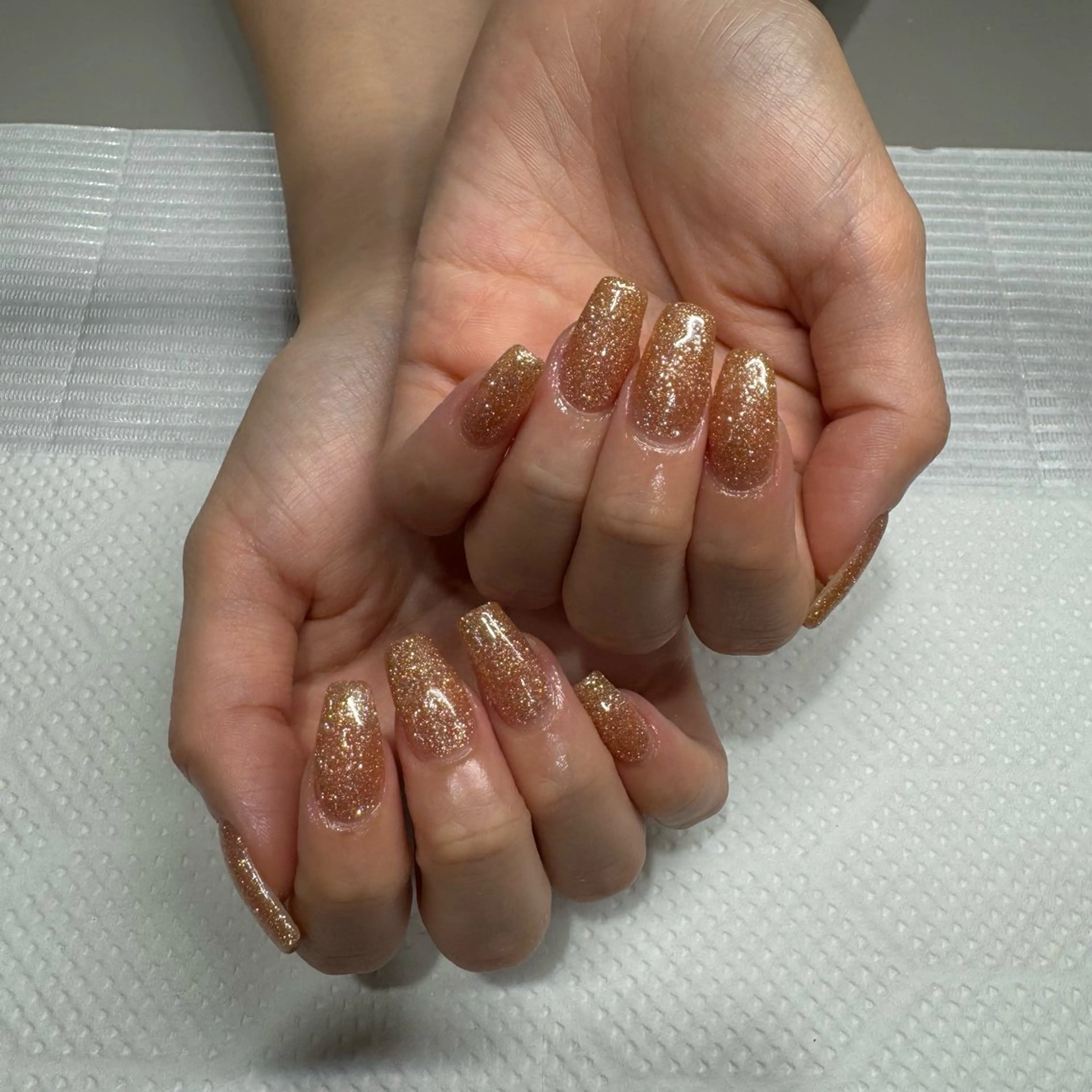 ネイル フラッシュネイル オレンジ ハンドネイル 小野澤 紗智のネイルデザイン