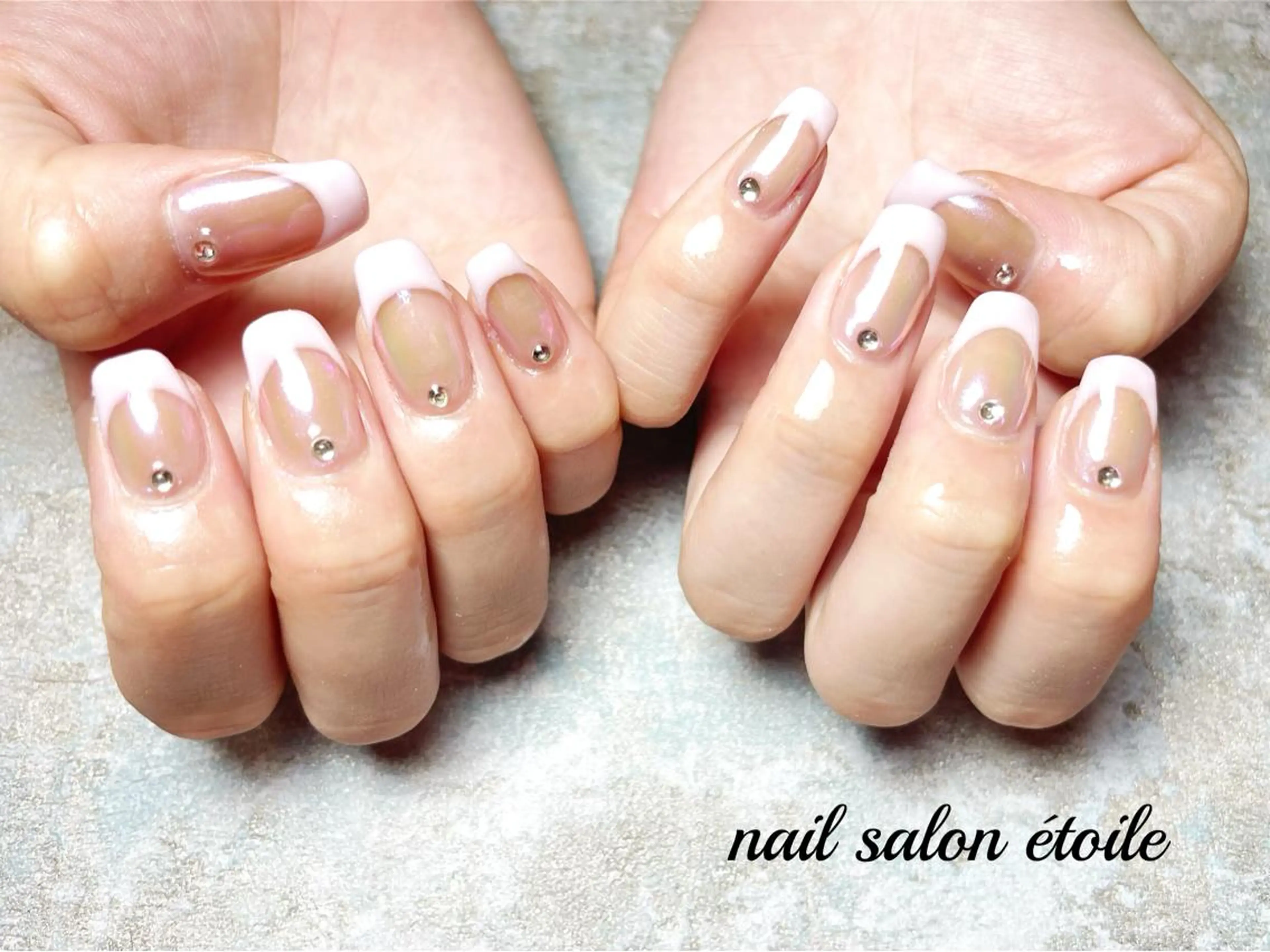 ネイル アートネイル オーロラネイル フレンチネイル ジェルネイル ピンク ハンドネイル nail salon étoileのネイルデザイン