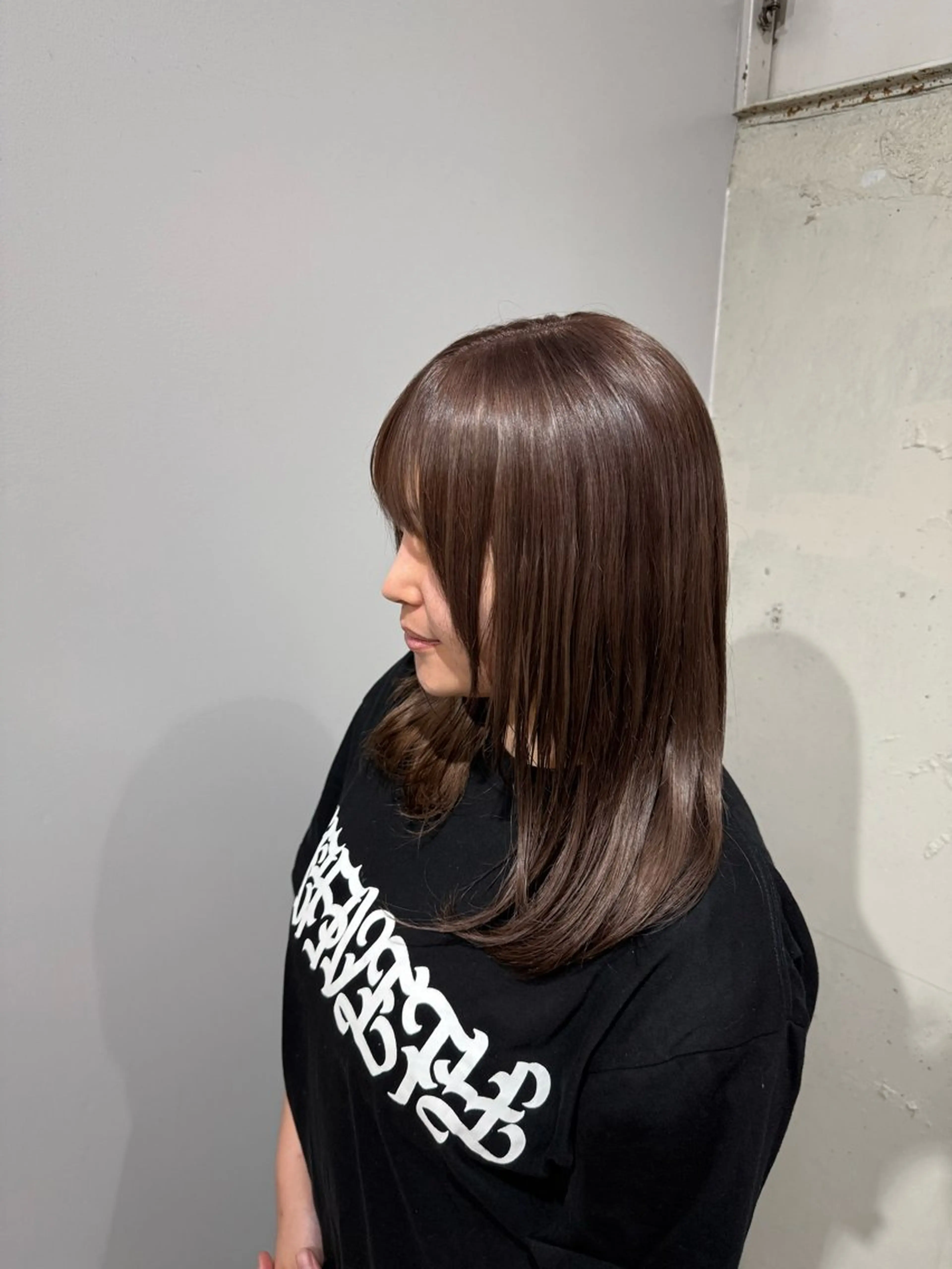 セミロング カラー ブリーチ ブラウンカラー ケアブリーチ ミルクティーブラウン トリートメント ヘアカラー トリートメント Riganuts池袋 Hayato✂︎のヘアスタイル
