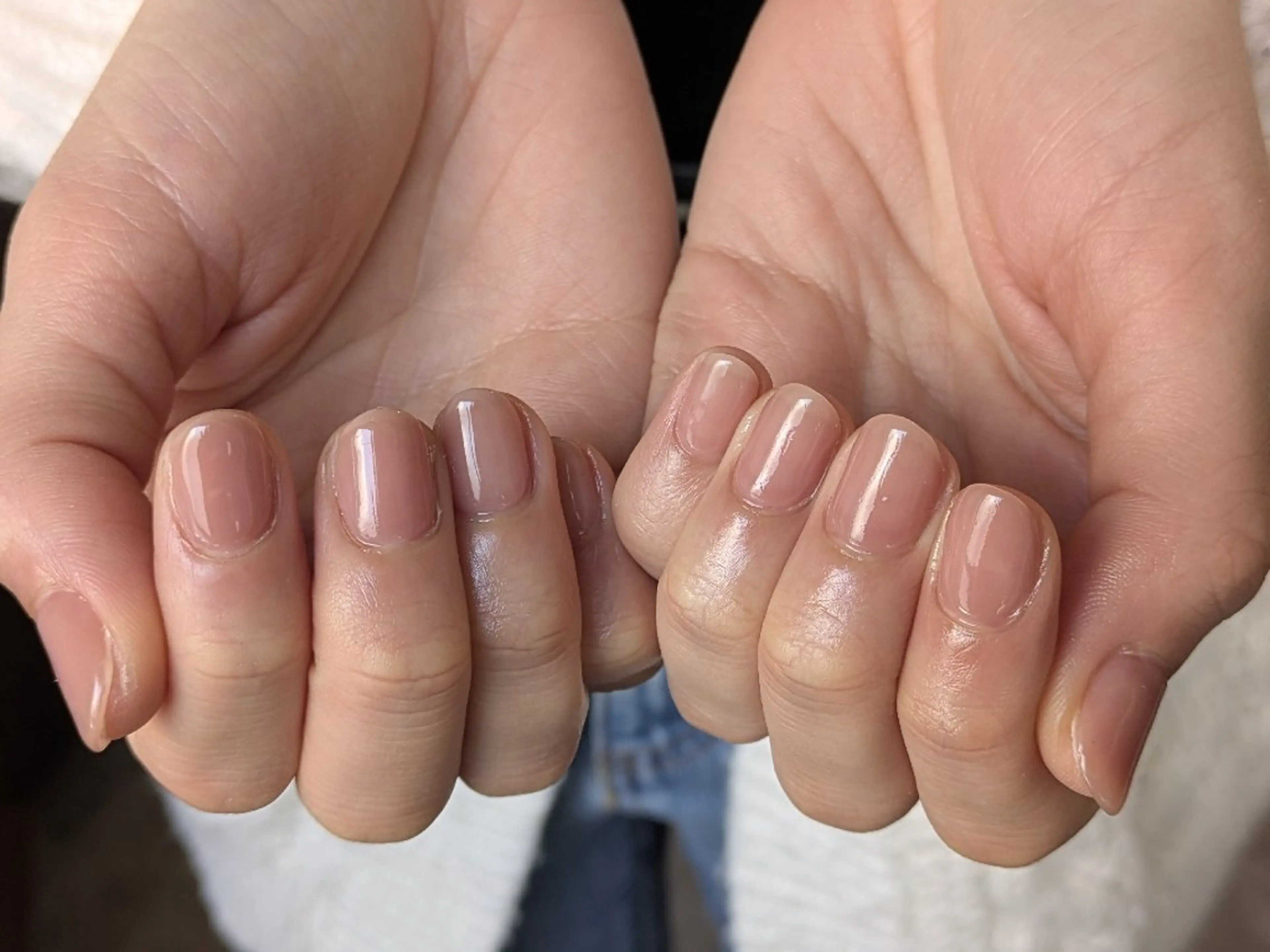 ネイル ニュアンスネイル 【新宿三丁目】AMIのネイルデザイン