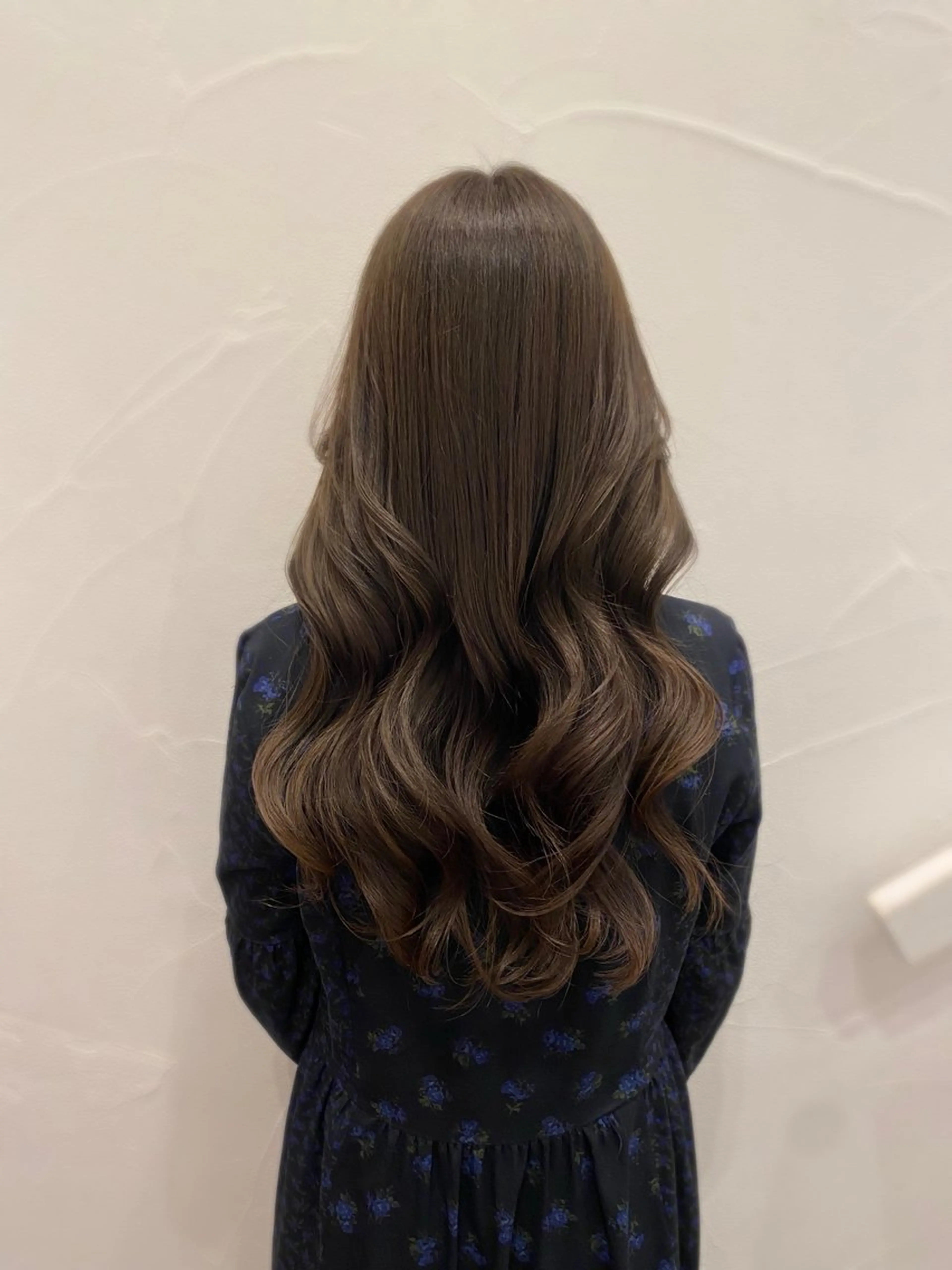 ロング カラー Ash中目黒店 榊間茜のヘアスタイル