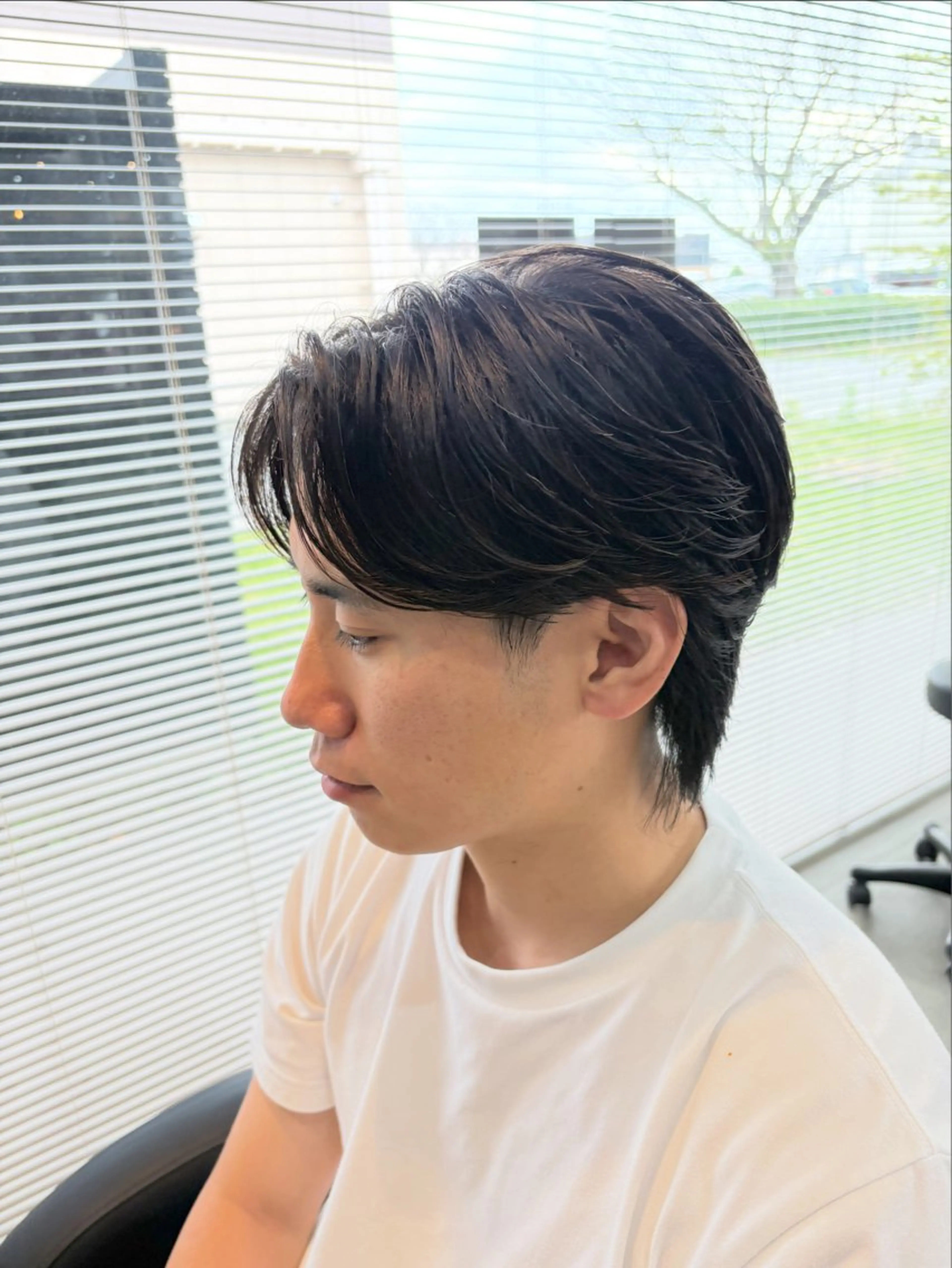 パーマ メンズ センターパート LATTE 伊勢崎所属・金子 巧のヘアスタイル