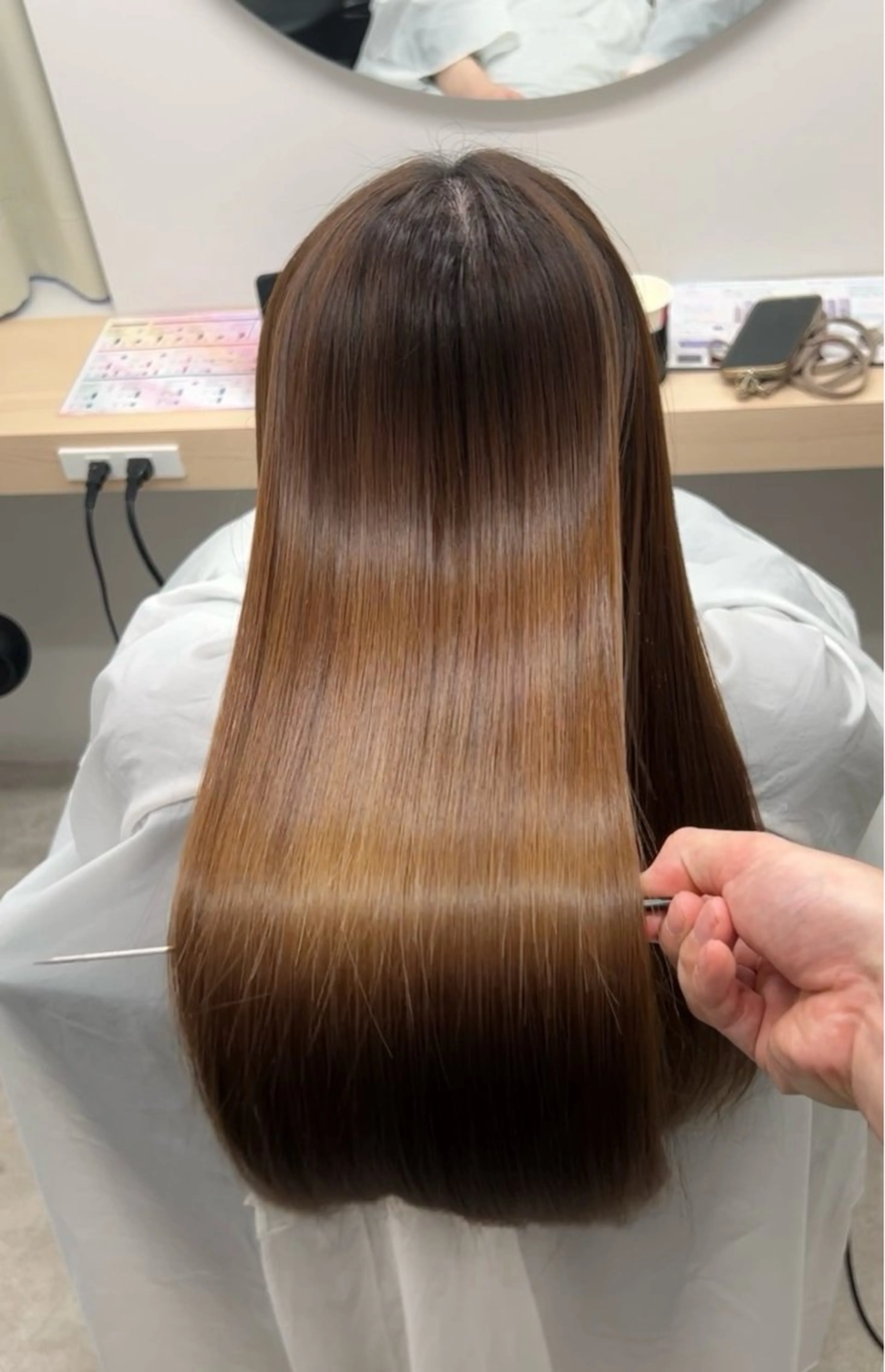 🌈10月限定‼️カット＋艶カラー✨＋コーティングトリートメント＋プチスパ5分🫧の写真