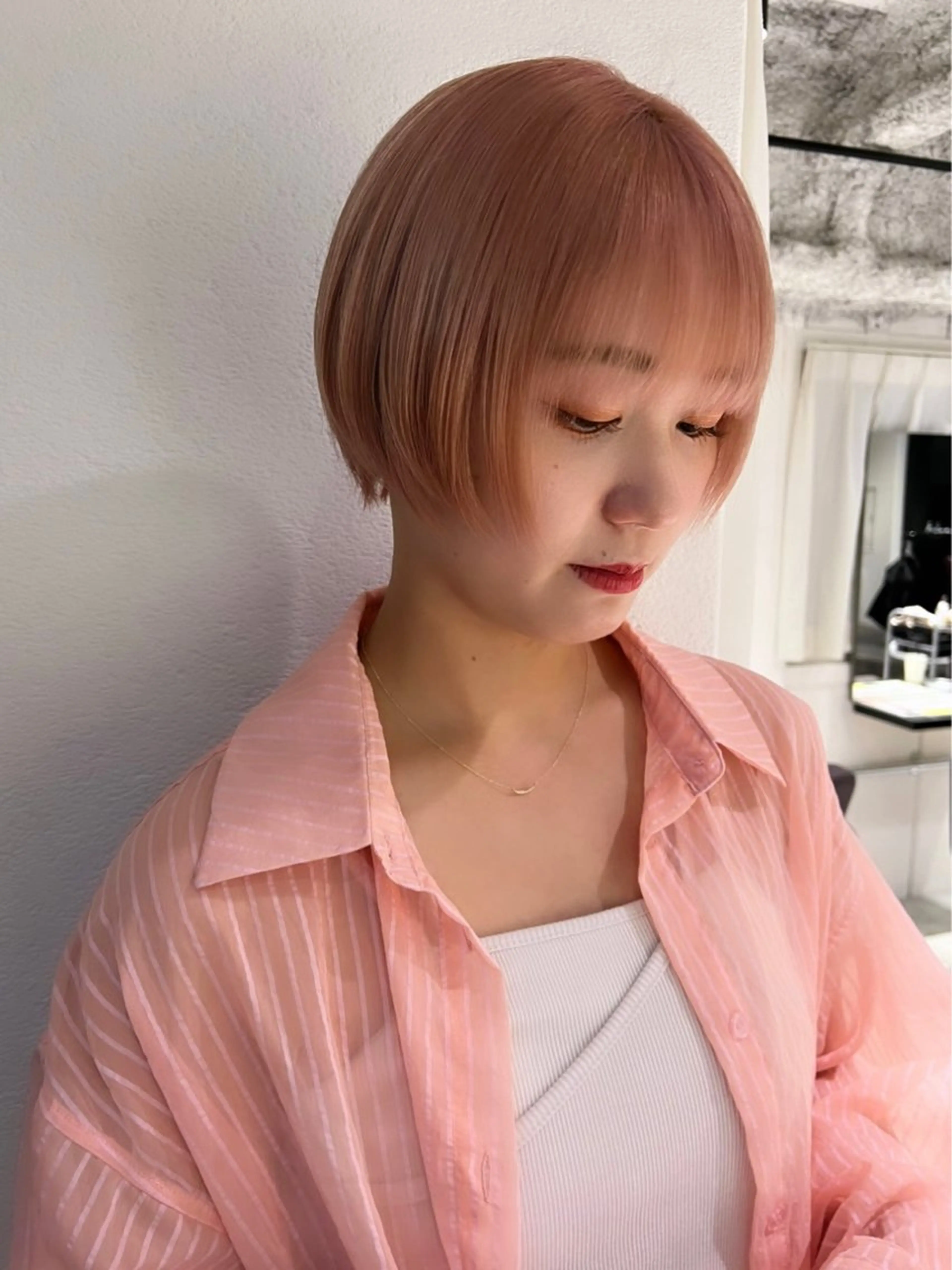 ショート カラー ブリーチ ケアブリーチ 透明感カラー デザインカラー ダブルカラー nendo_hair所属・ハイトーン/ブリーチ レイヤーsonokaのヘアスタイル