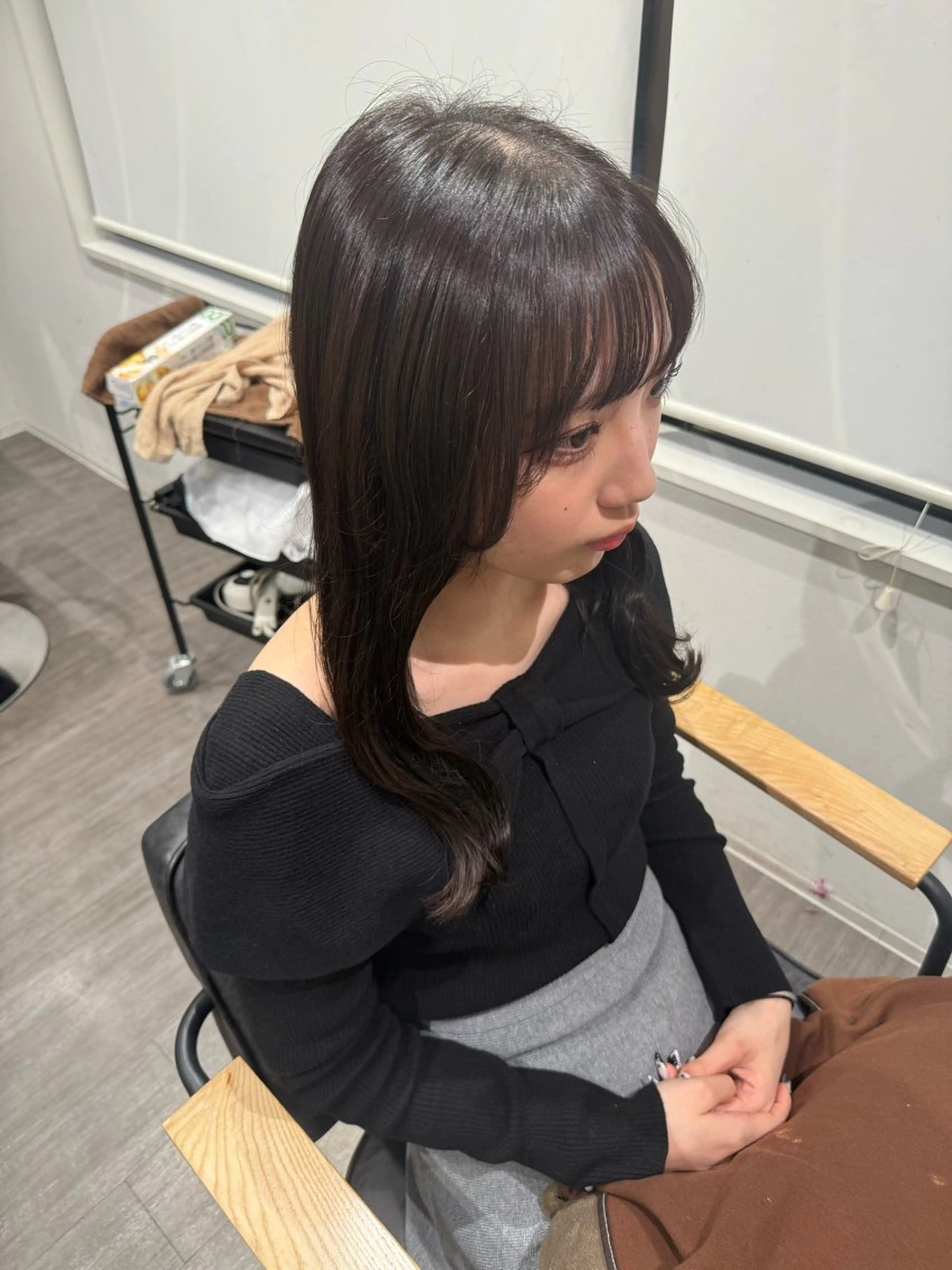 ミディアム カラー ブラウンカラー ダークブラウン カット ヘアカラー トリートメント 上田 紗也のヘアスタイル