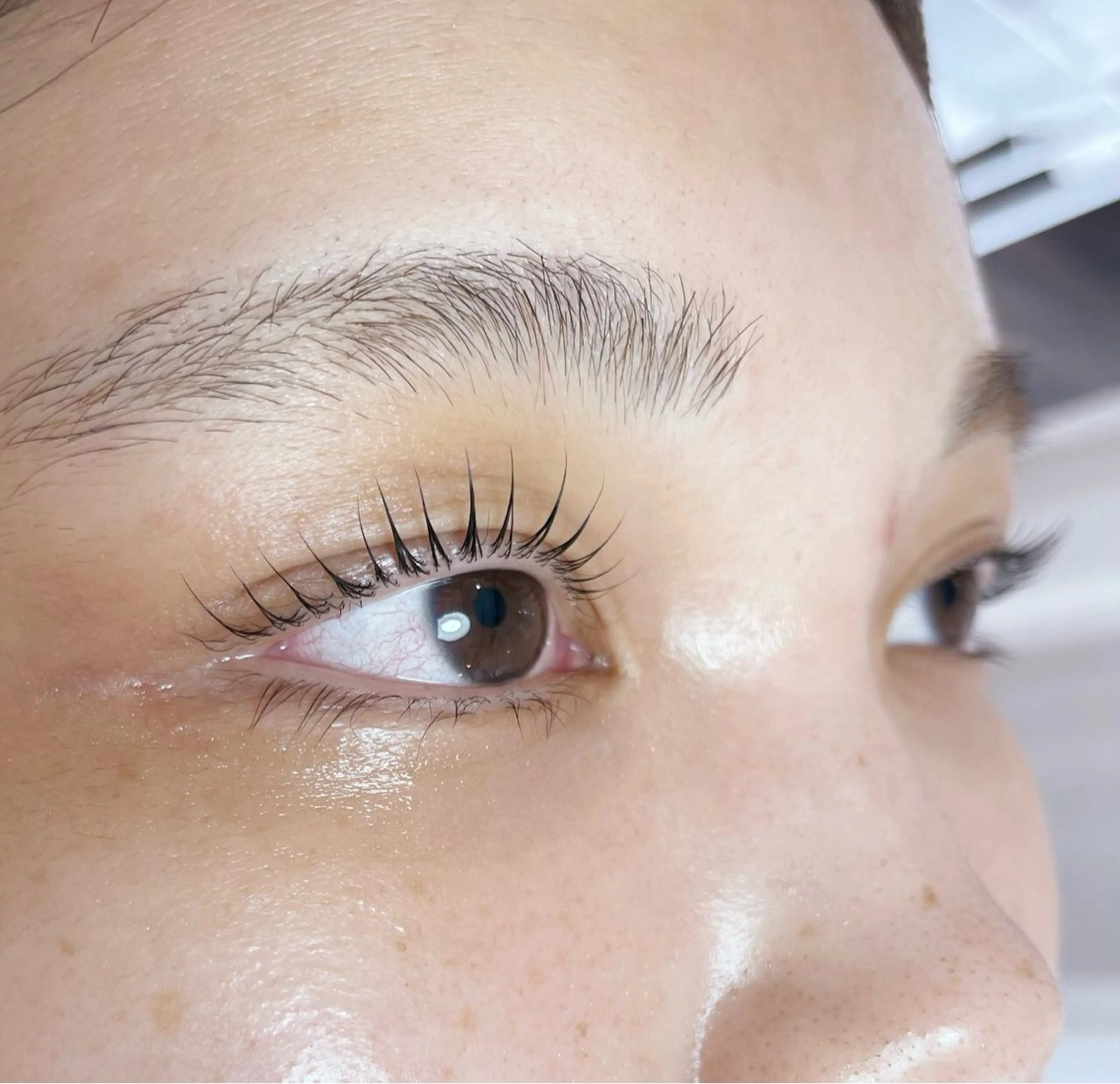 マツエク・マツパ パリジェンヌラッシュリフト cachette eyelash所属・月森 未奈子の眉毛・アイブロウイメージ