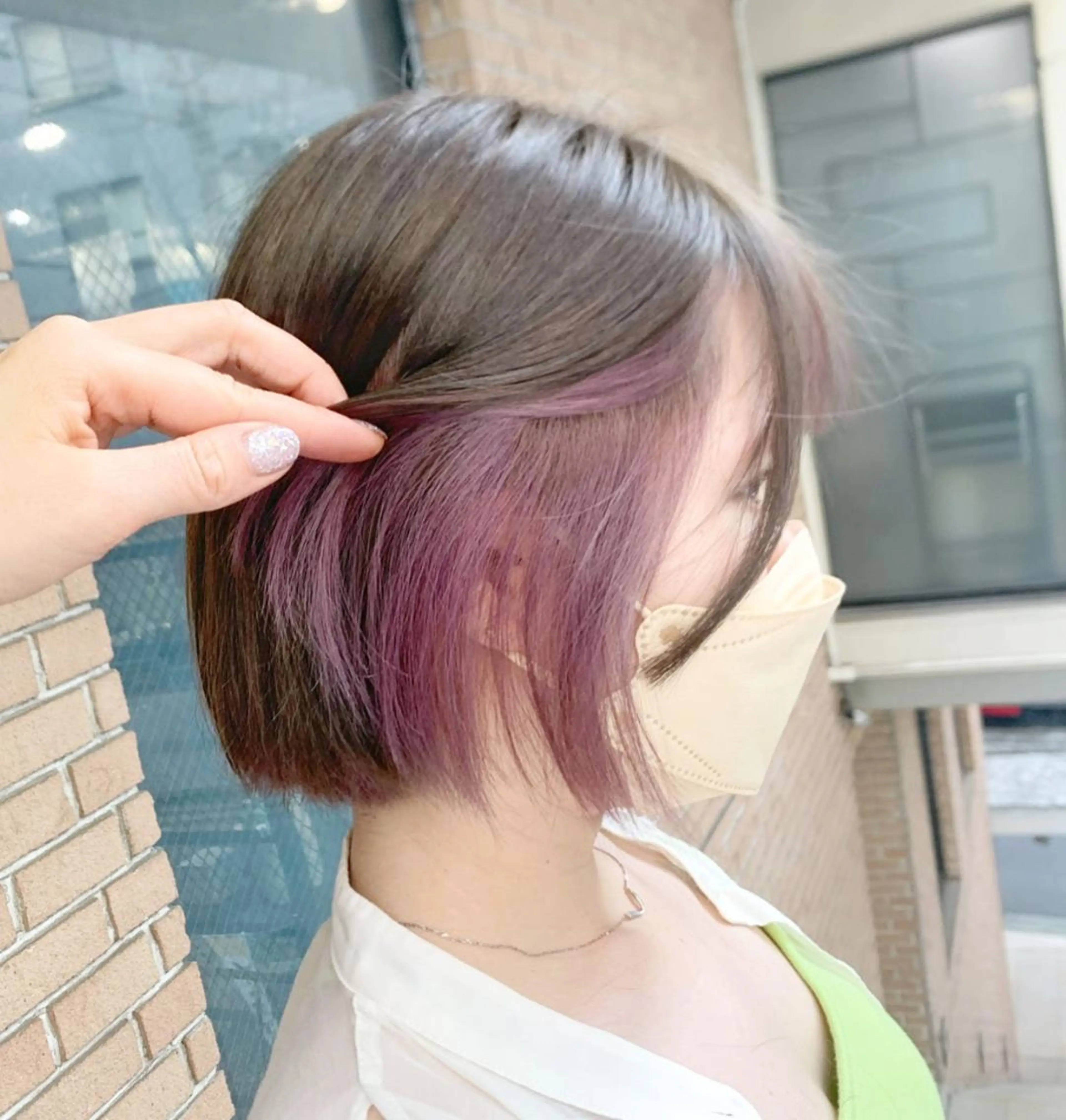 ミディアム カラー ヘアアレンジ ブリーチ ヘアカラー ピンクカラー🩷 ヘアセットＮＯ.1のヘアスタイル