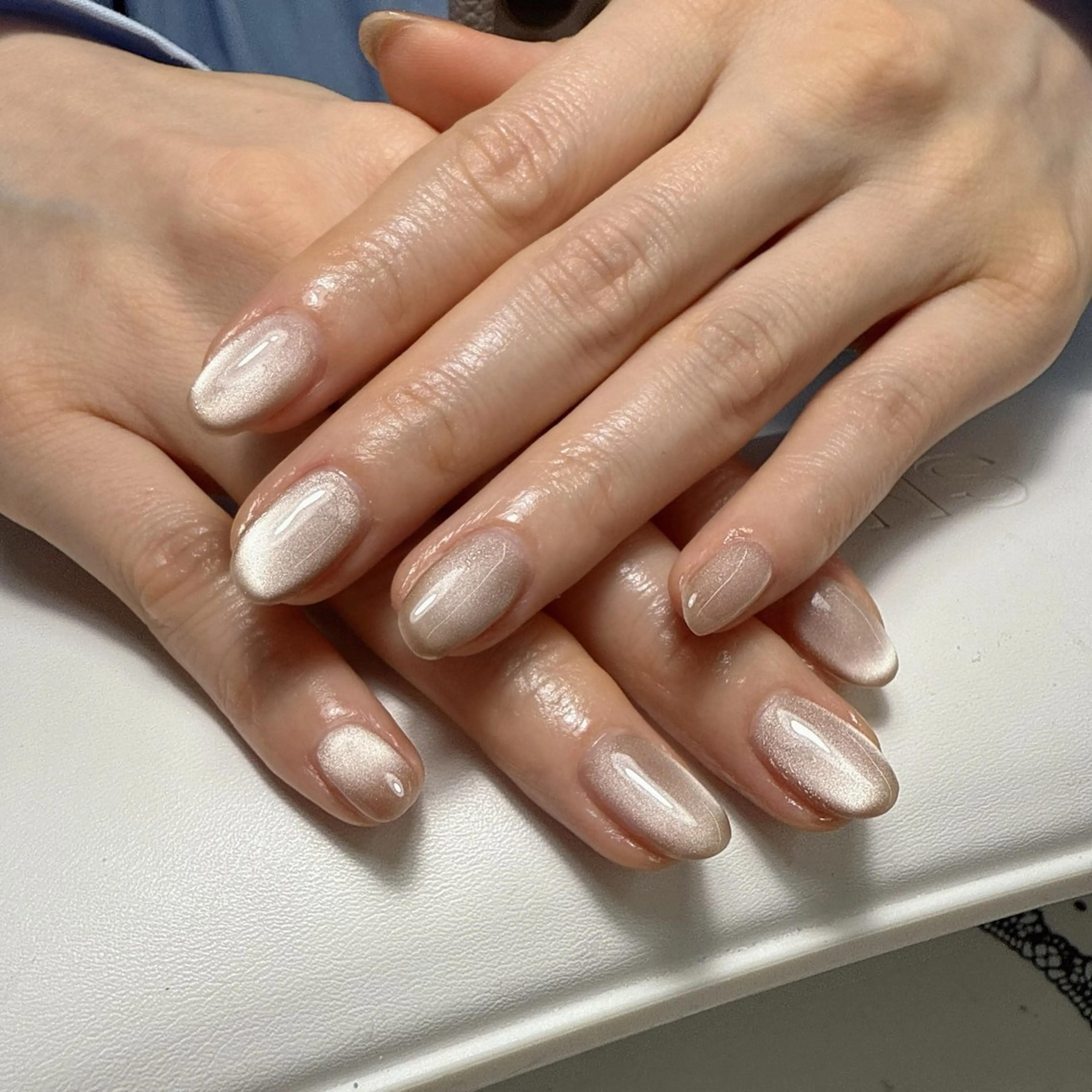 ショート ハンドネイル FLORA NAIL SALON 黄兪榕のネイルデザイン