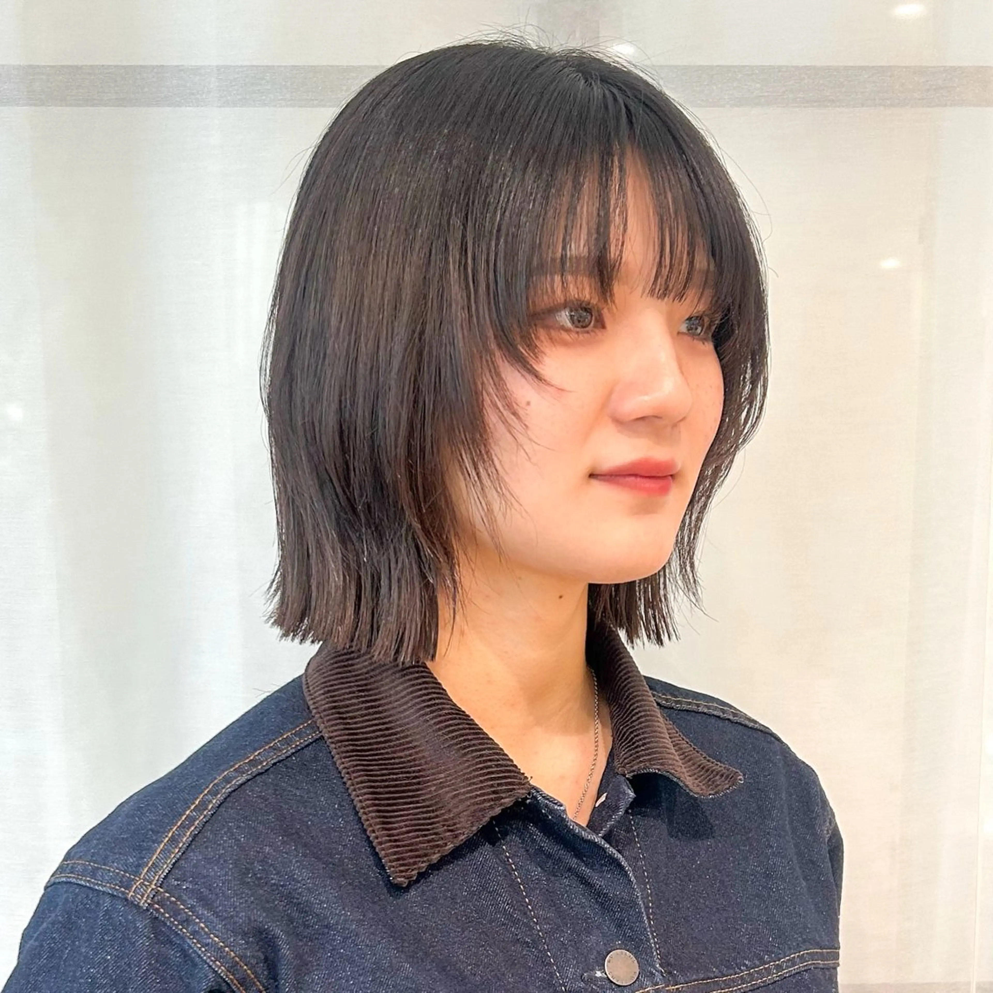 ミディアム ボブ カット ボブレイヤー/ ブリーチ/miyuuのヘアスタイル