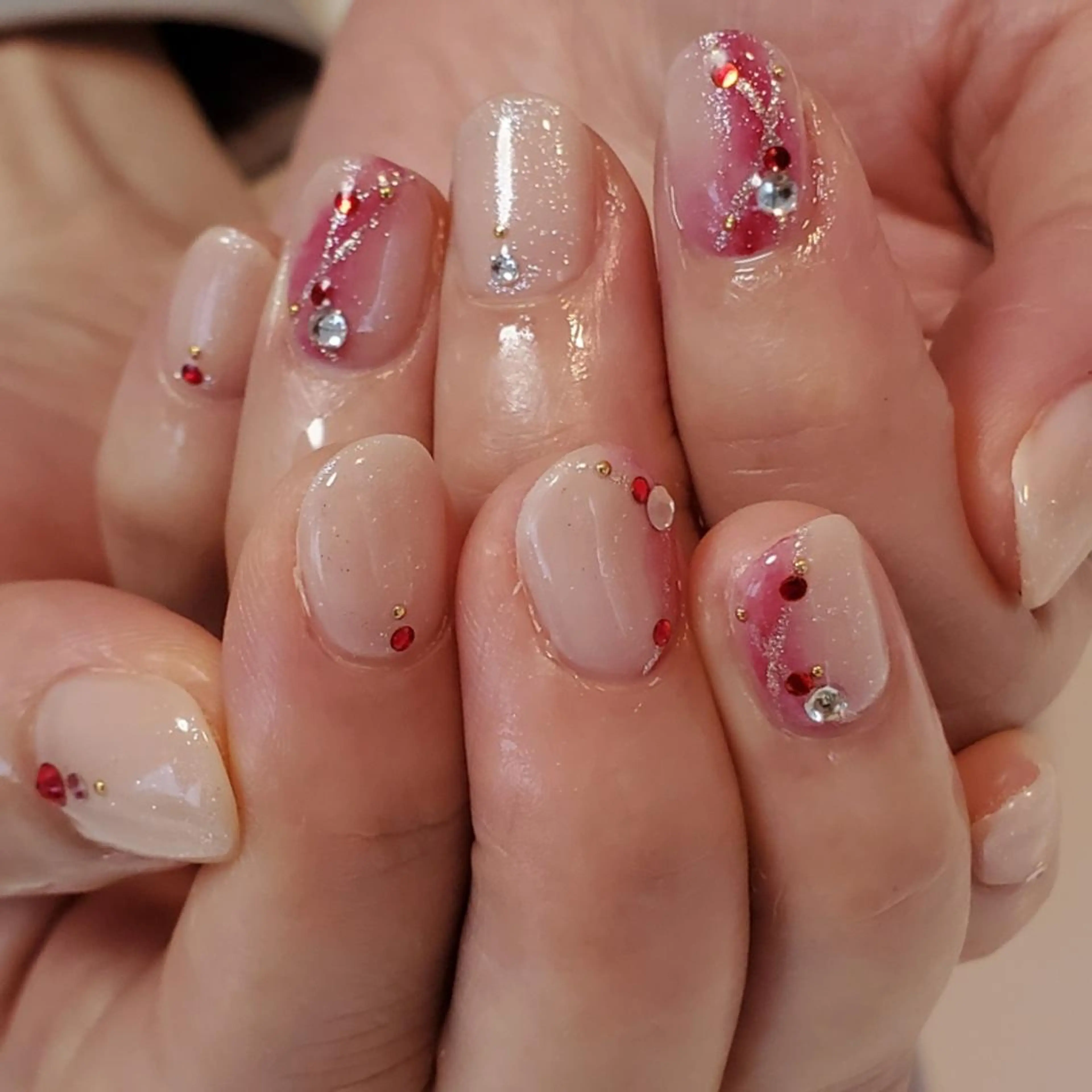 ネイル アートネイル ネイル&フットケアサロンアイアムアイ所属・ネイリスト モリシタのネイルデザイン