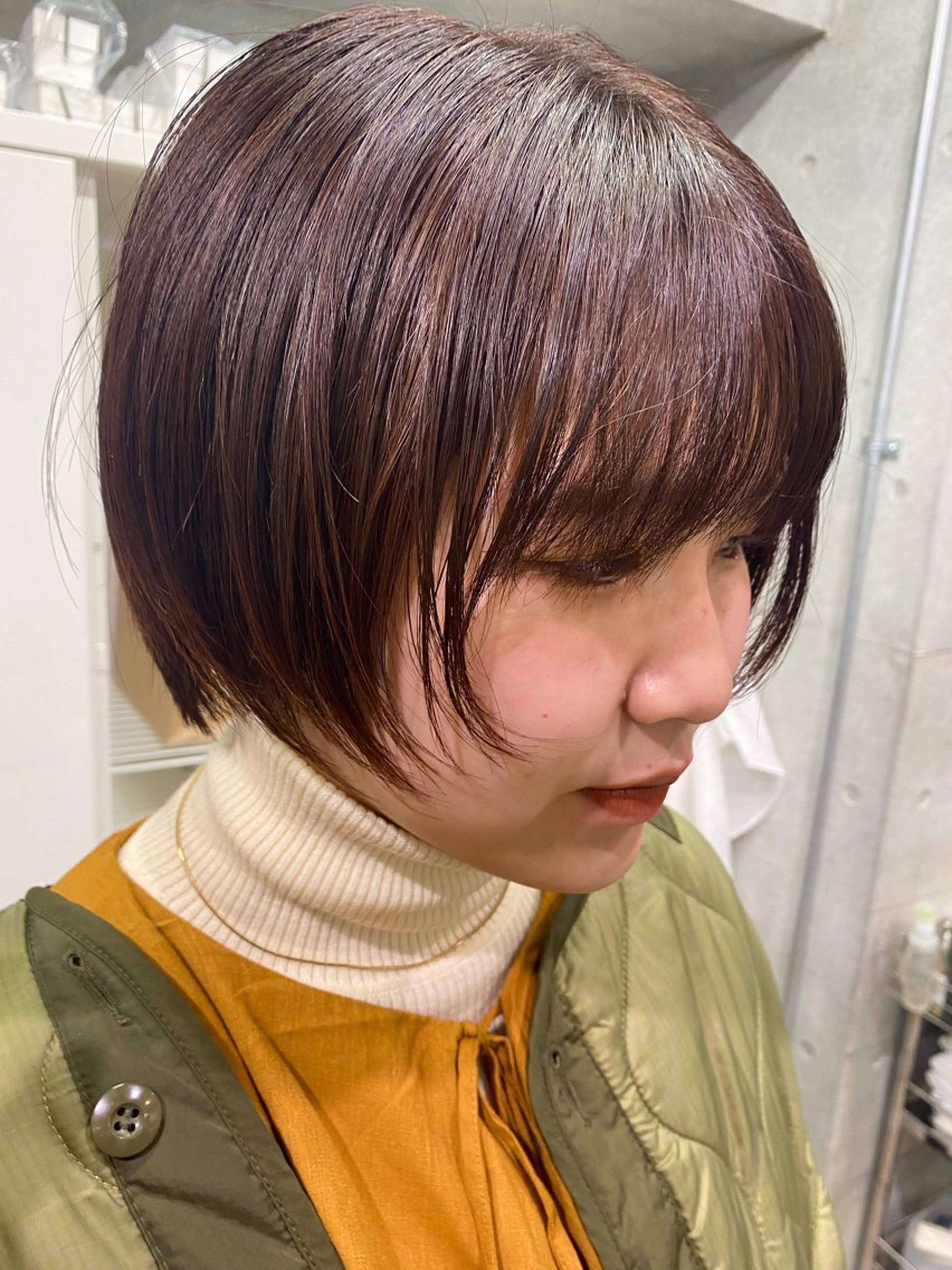 ショート 室谷 侑奈のヘアスタイル