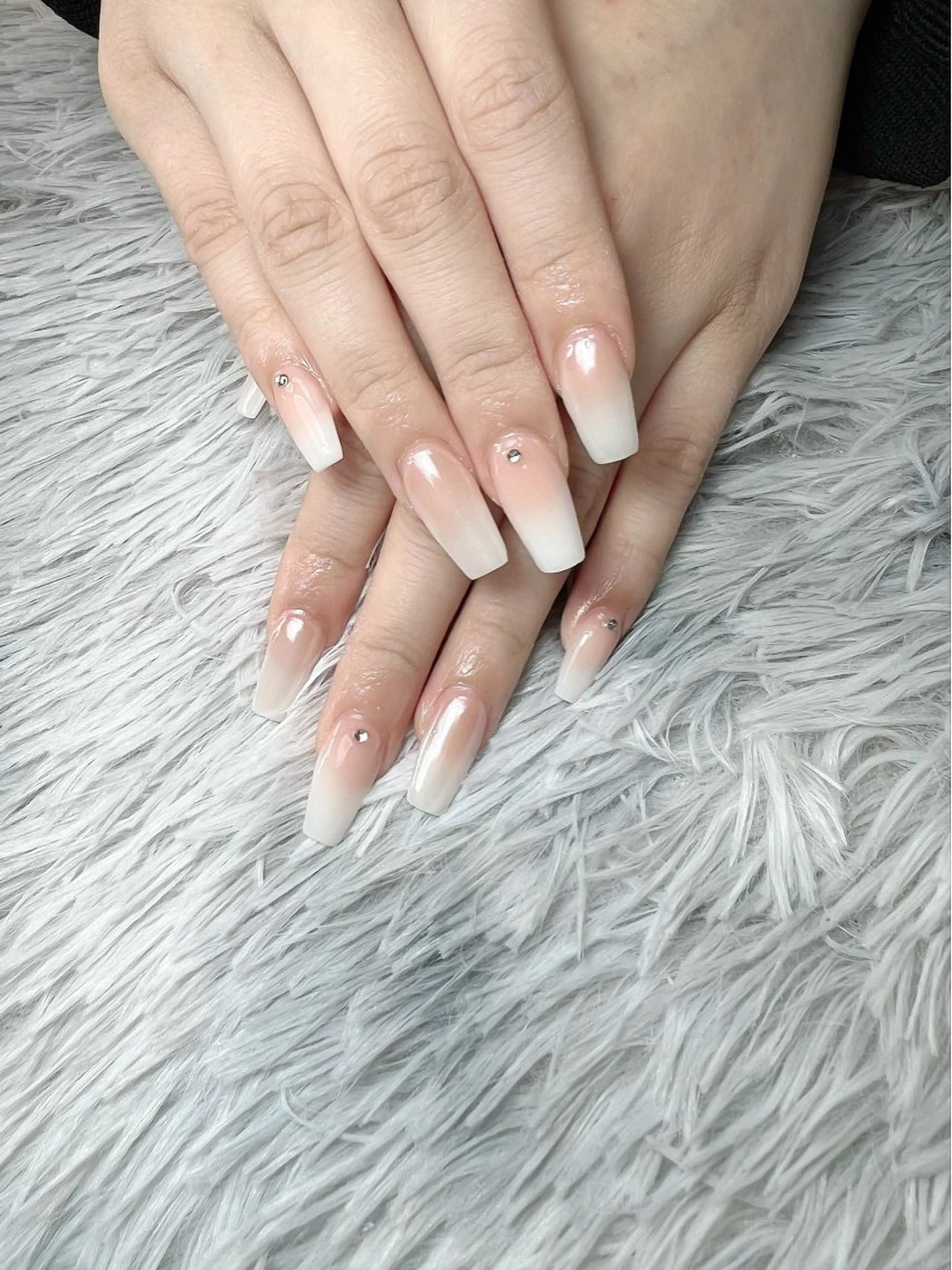 ネイル スカルプネイル ハンドネイル シェヌネイル JURAのネイルデザイン