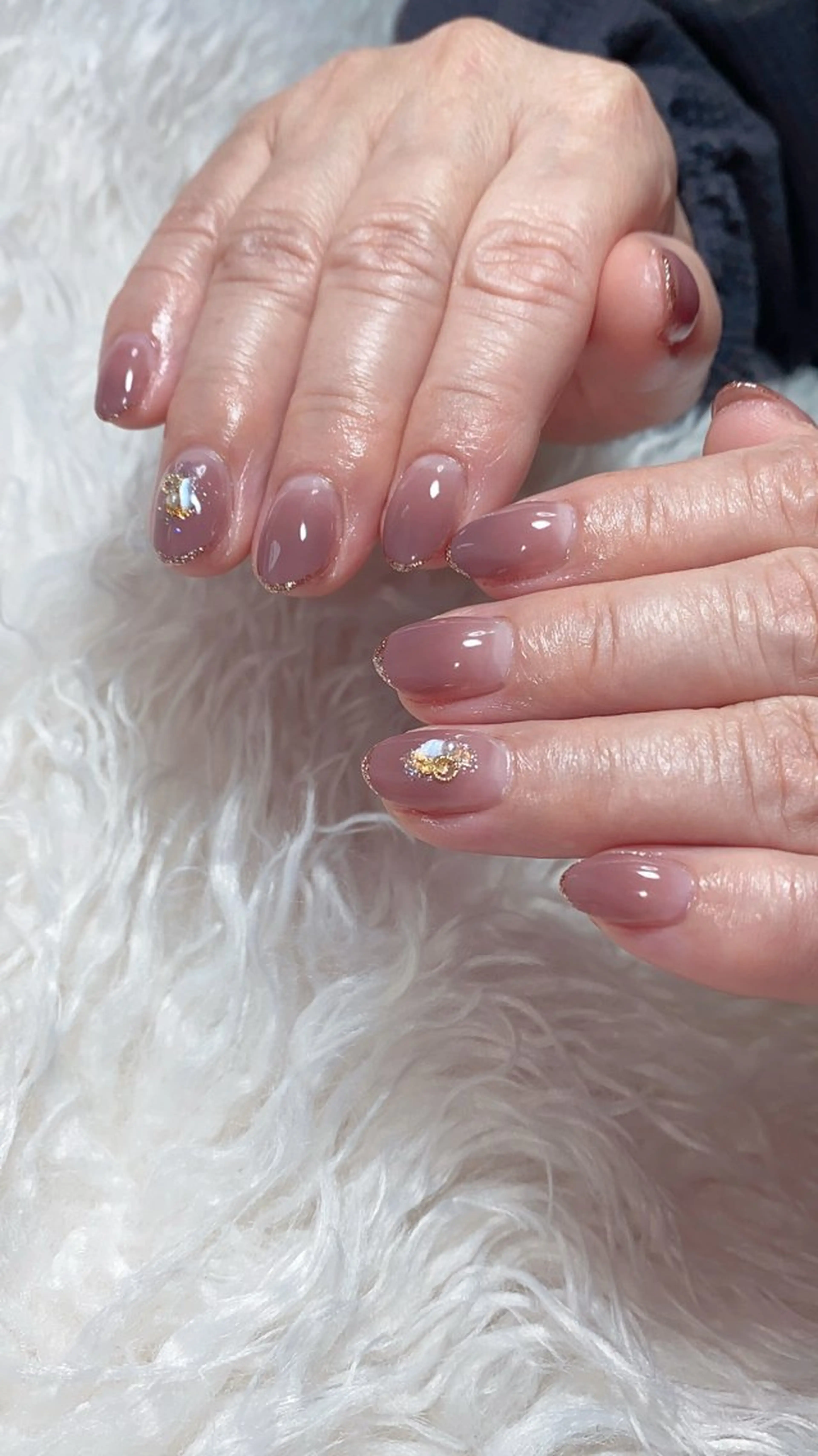 ネイル ハンドネイル n o q r m. n a c h iのネイルデザイン