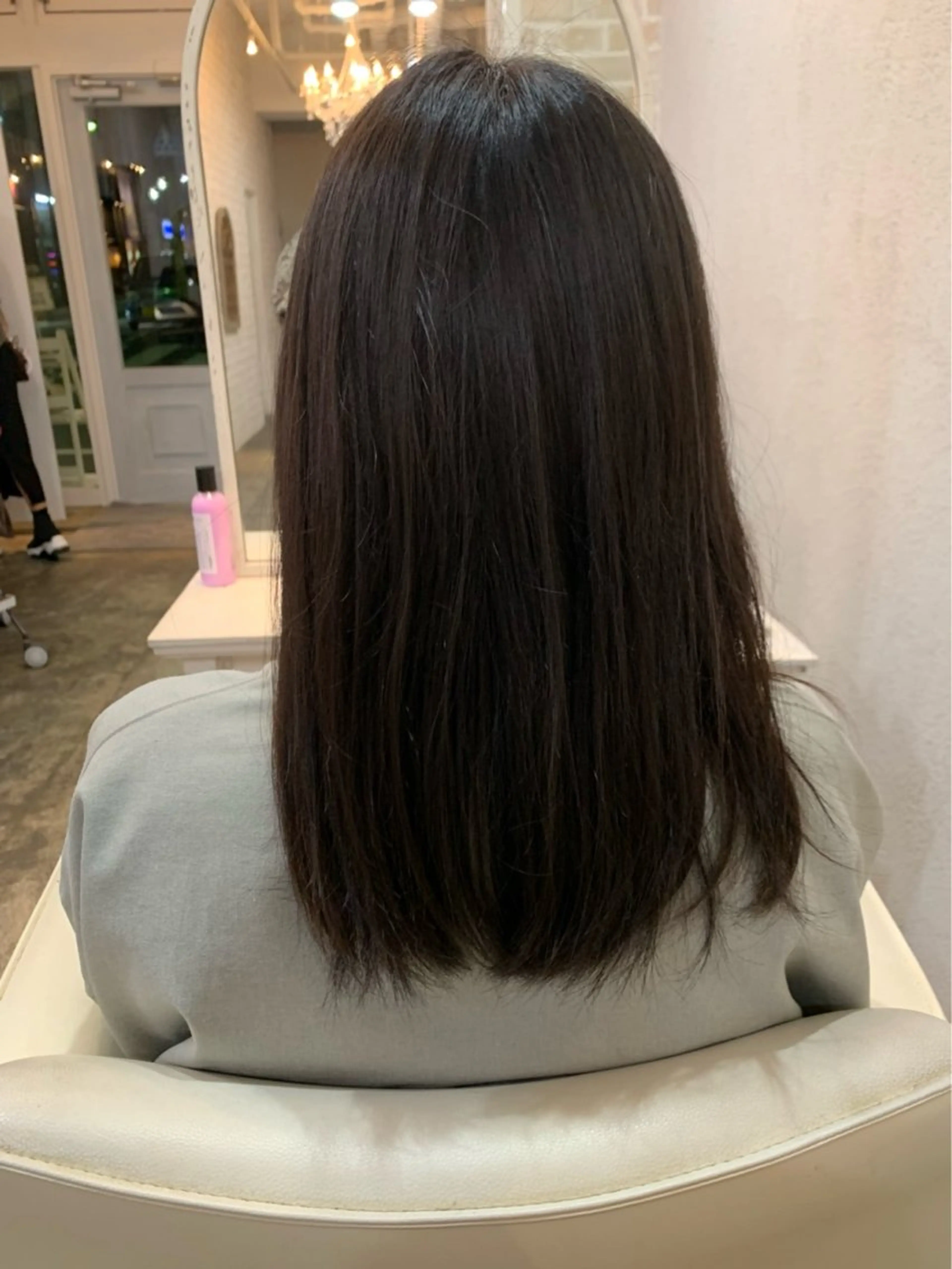 ロング カラー ヘアカラー 山﨑彩乃 🫧 縮毛矯正のヘアスタイル