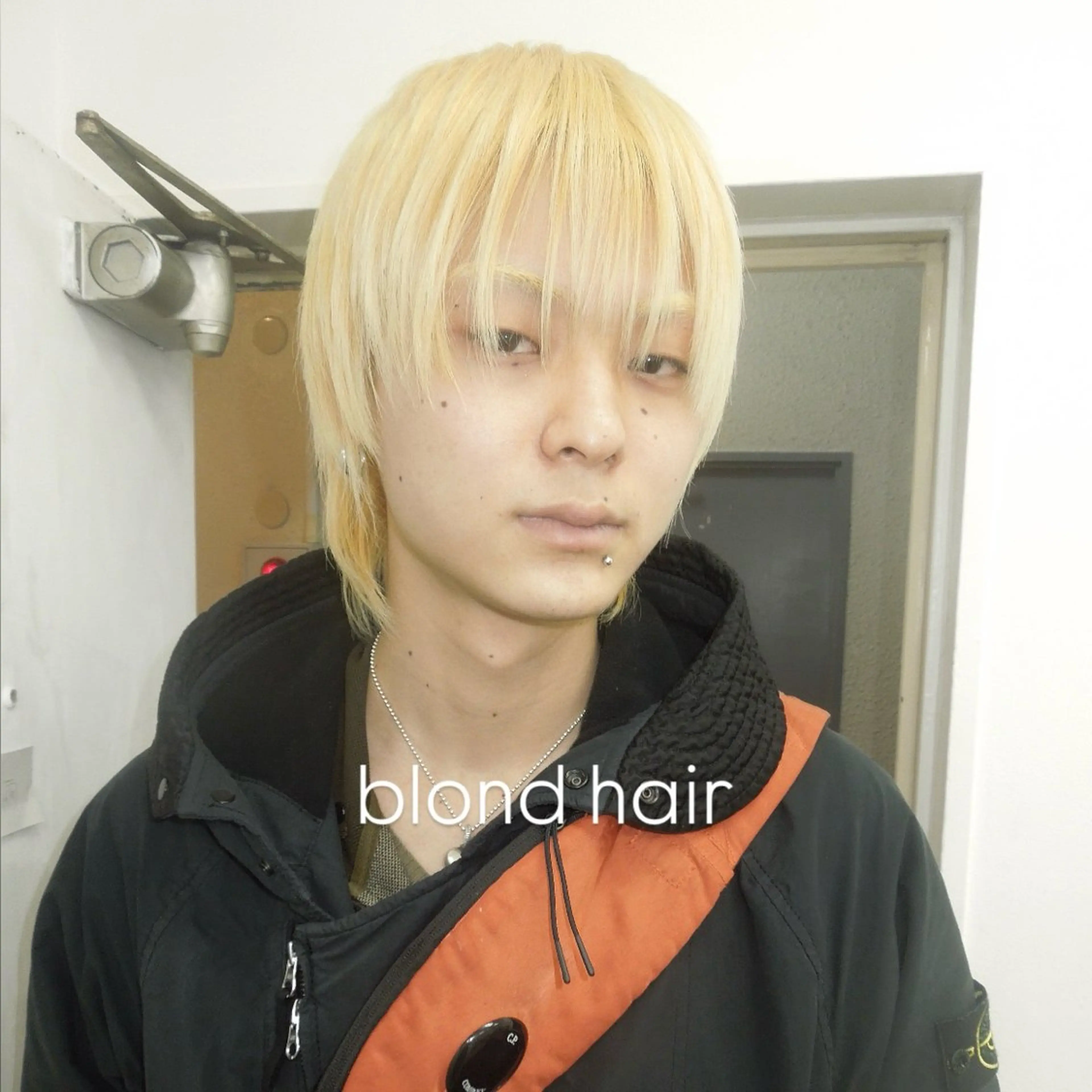 ミディアム カラー ブロンド ヘアカラー トリートメント タマキ/似合わせ カット/Wカラーのヘアスタイル