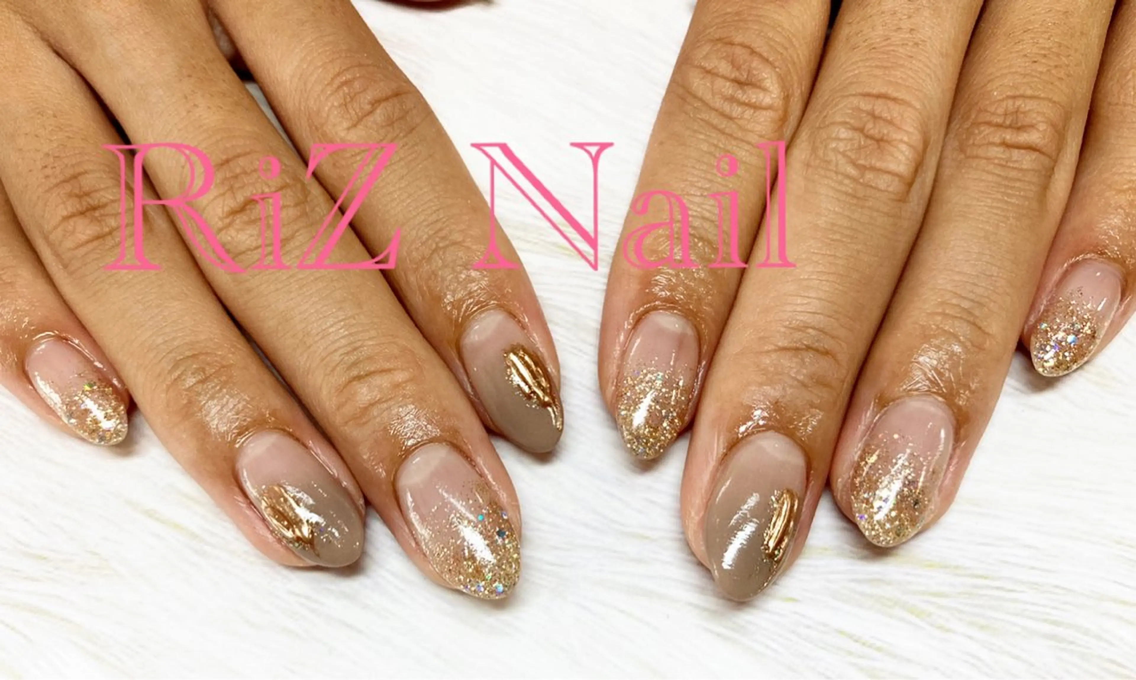 ネイル ミラーネイル RiZ nail salonのネイルデザイン