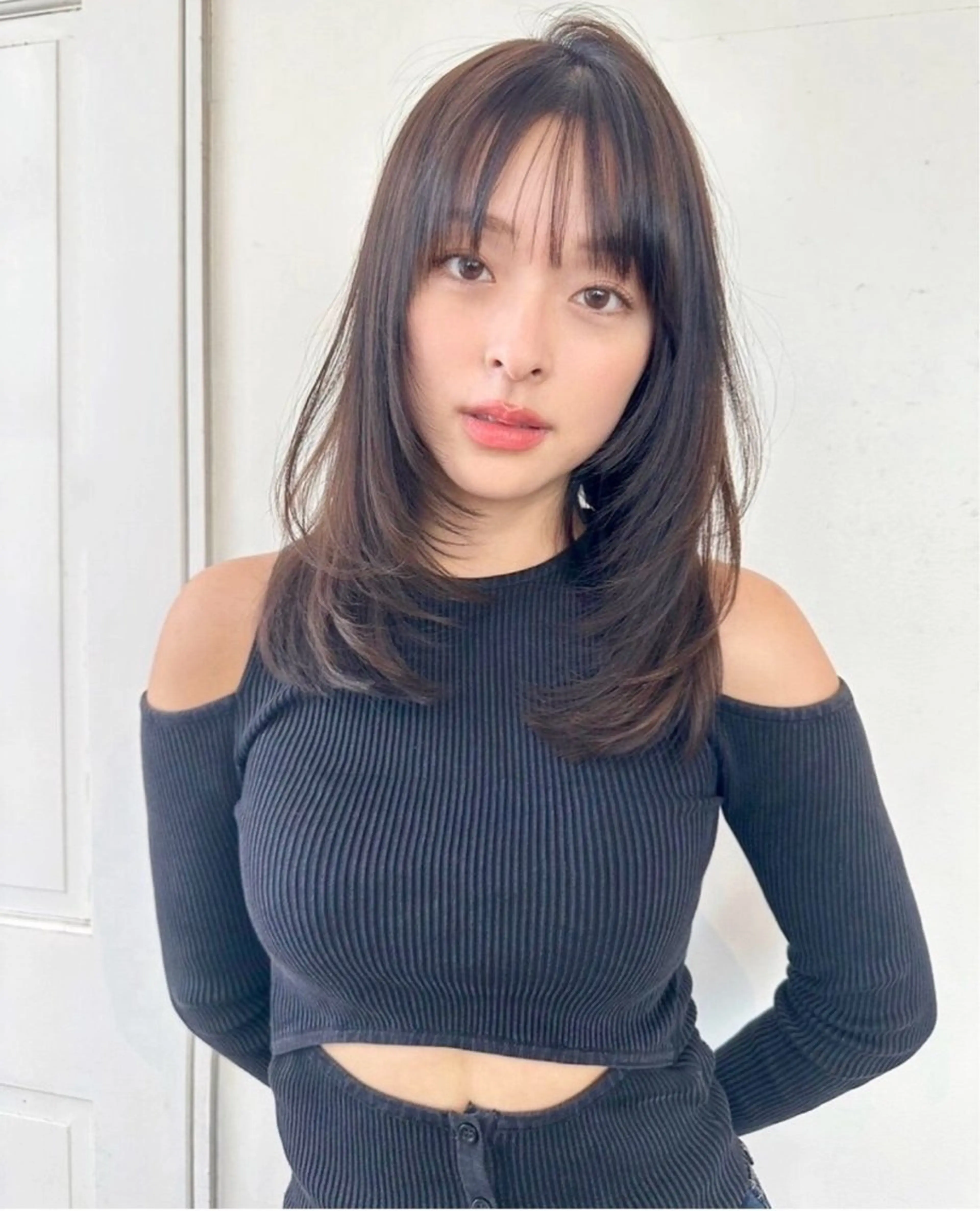 ロング レイヤーカット カット 吉川 陽菜のヘアスタイル