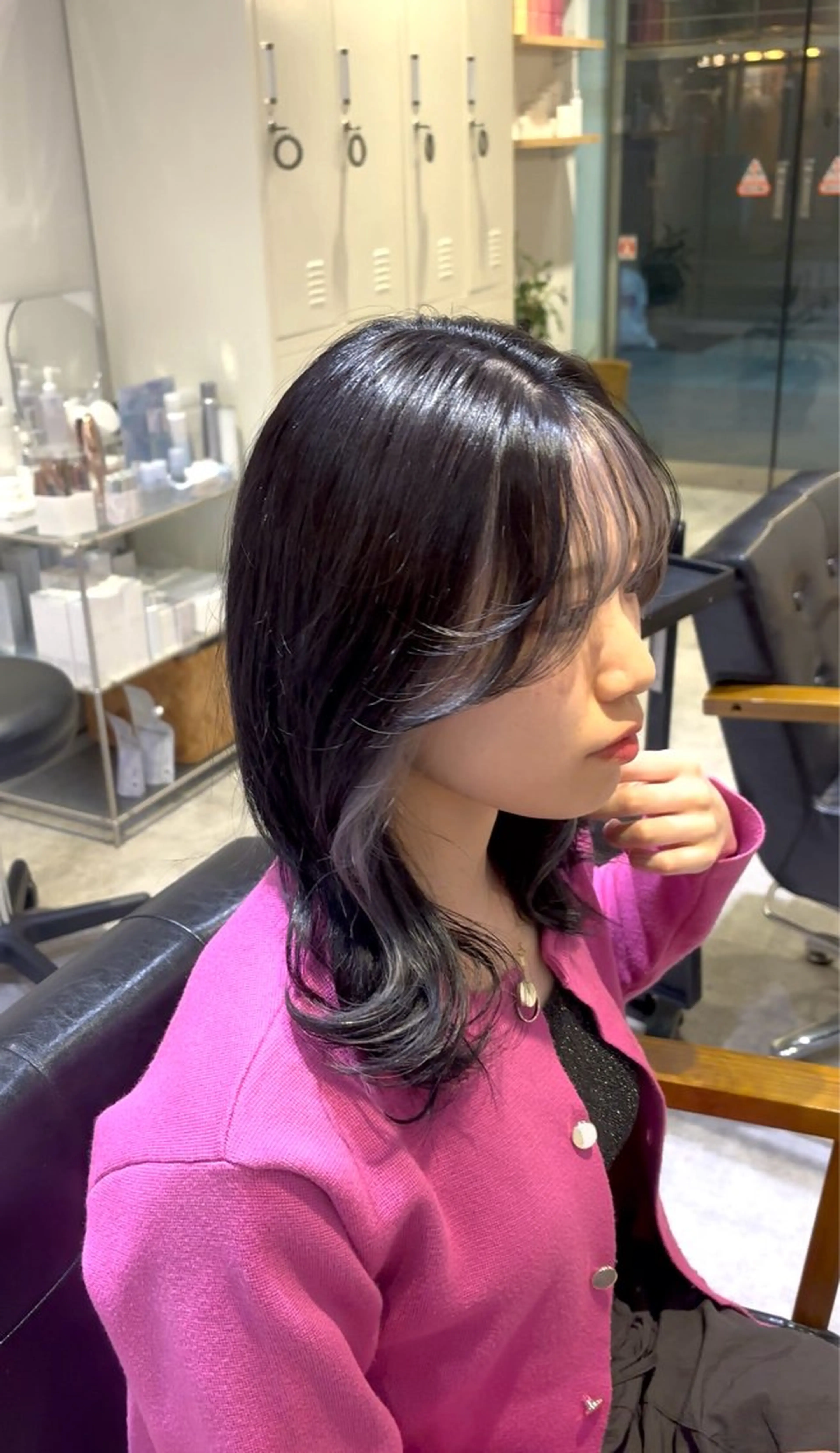 セミロング カット ヘアカラー 似合わせスタイル： 叶夢のヘアスタイル