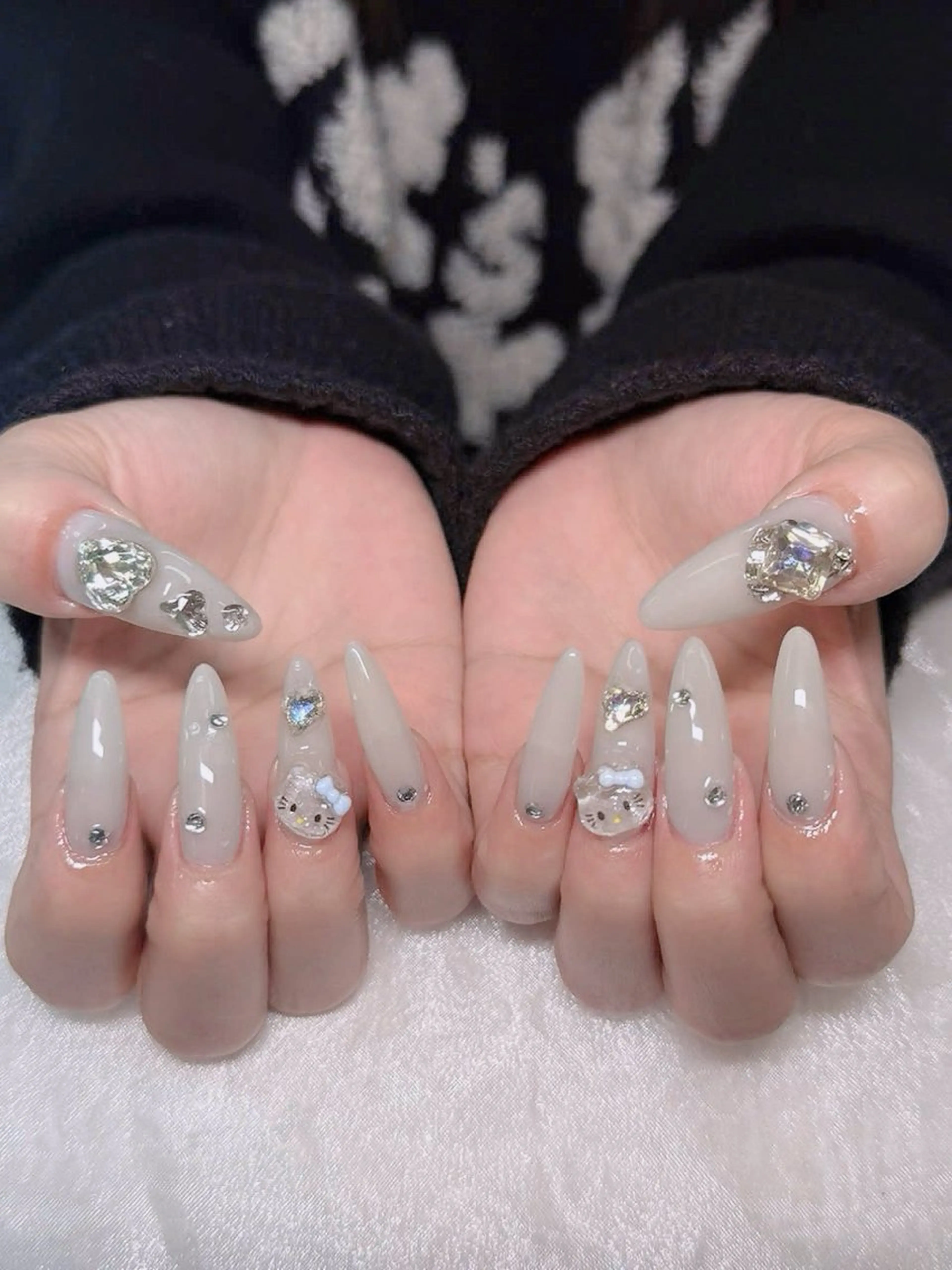 ネイル ハンドネイル HIN NAILのネイルデザイン