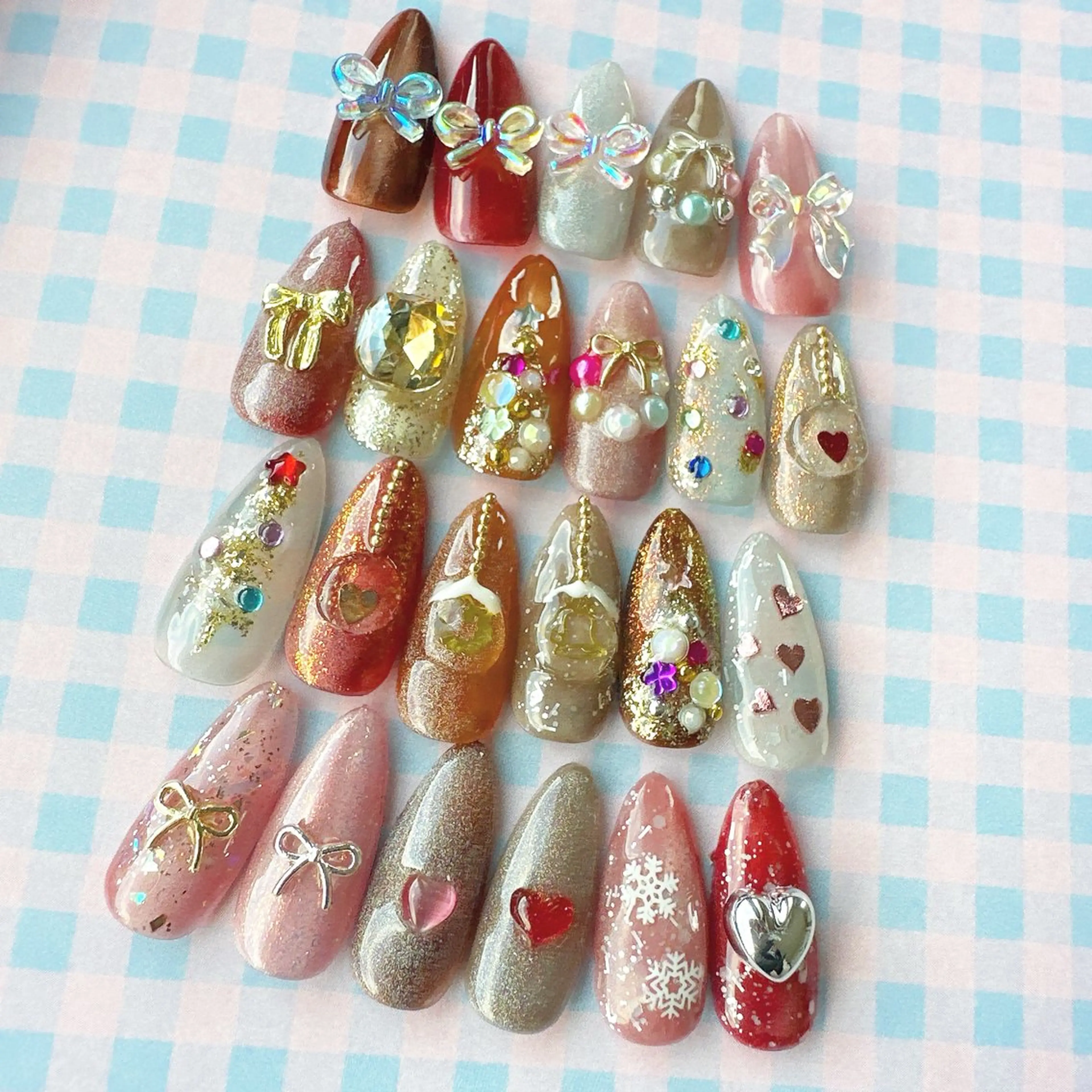 ネイル mahaloネイル 🫧yayoiのネイルデザイン