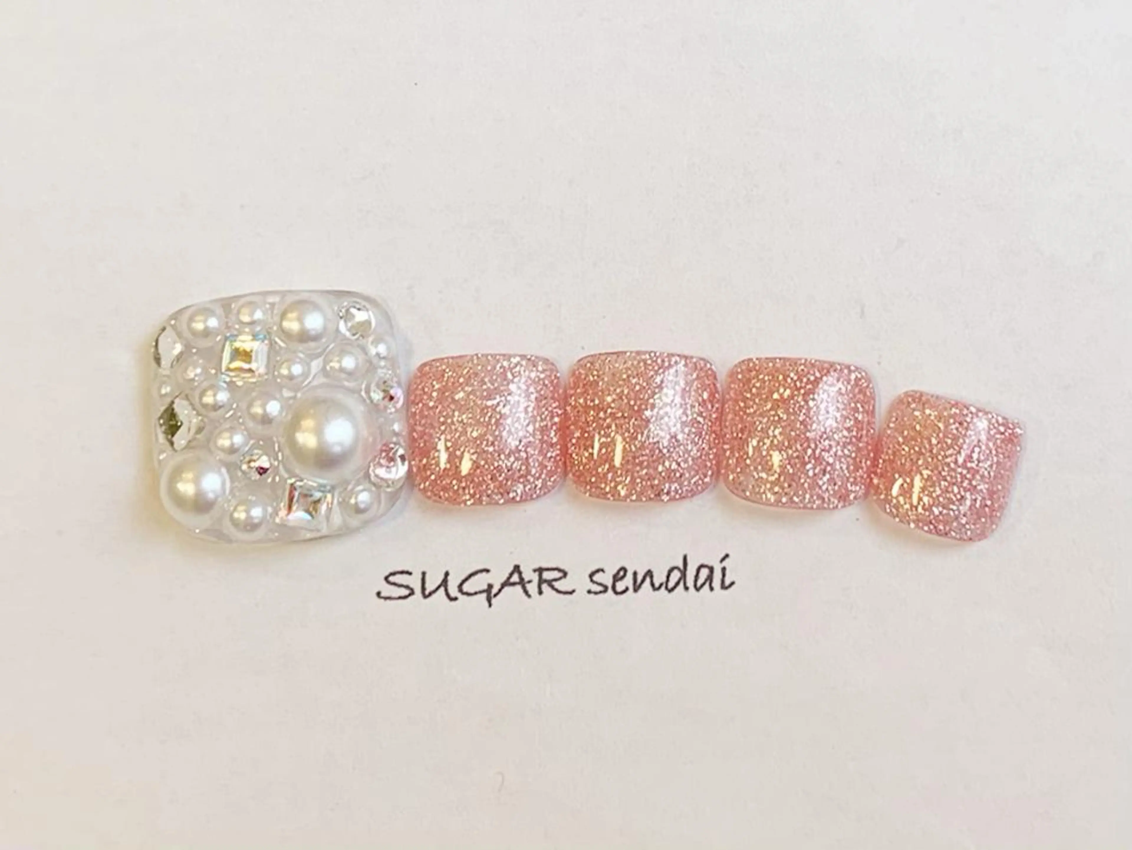 ネイル SUGAR sendai Nail所属・鈴木 ゆかりのネイルデザイン
