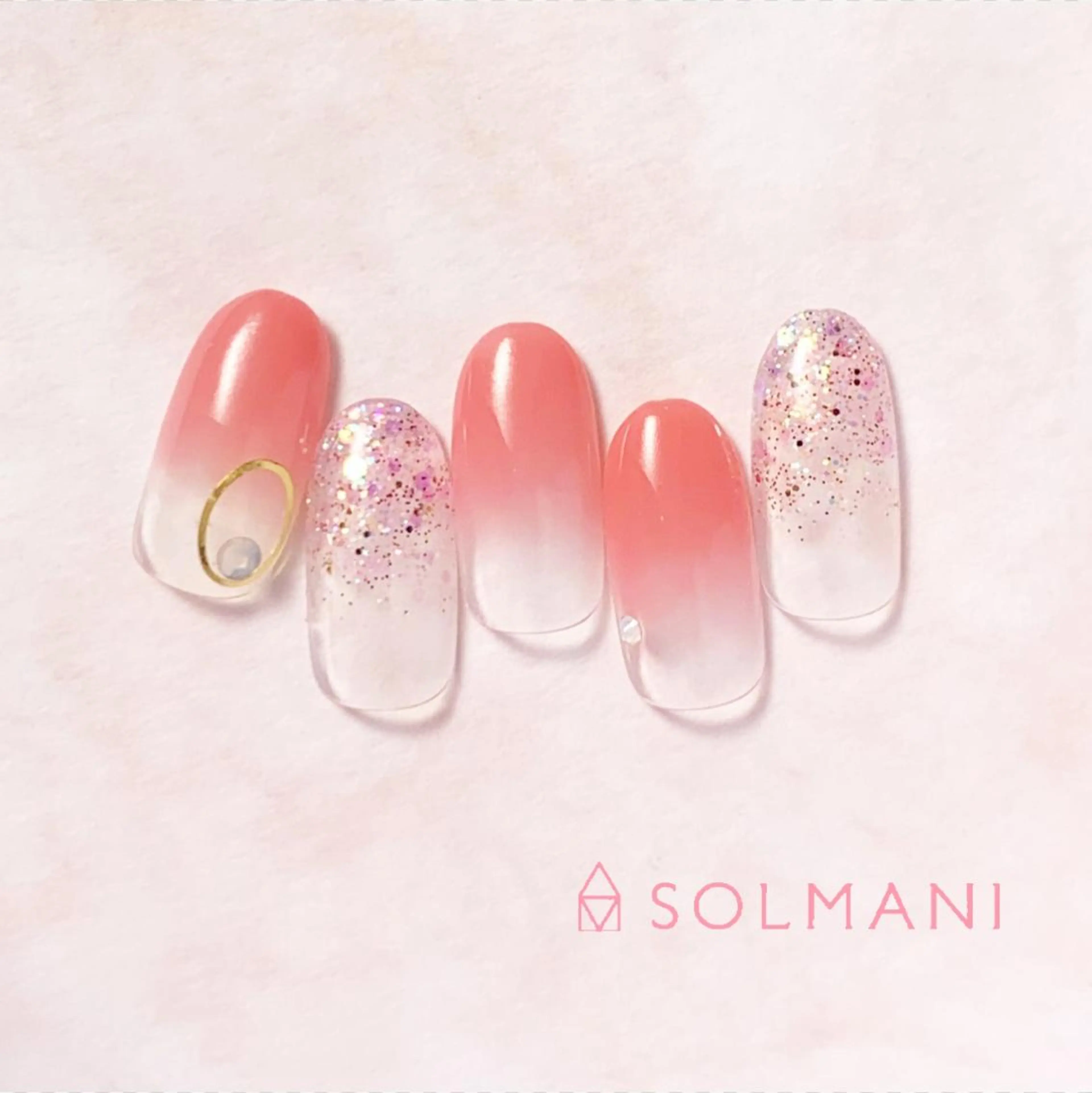 ネイル グラデーション SOLMANI 予約担当のネイルデザイン