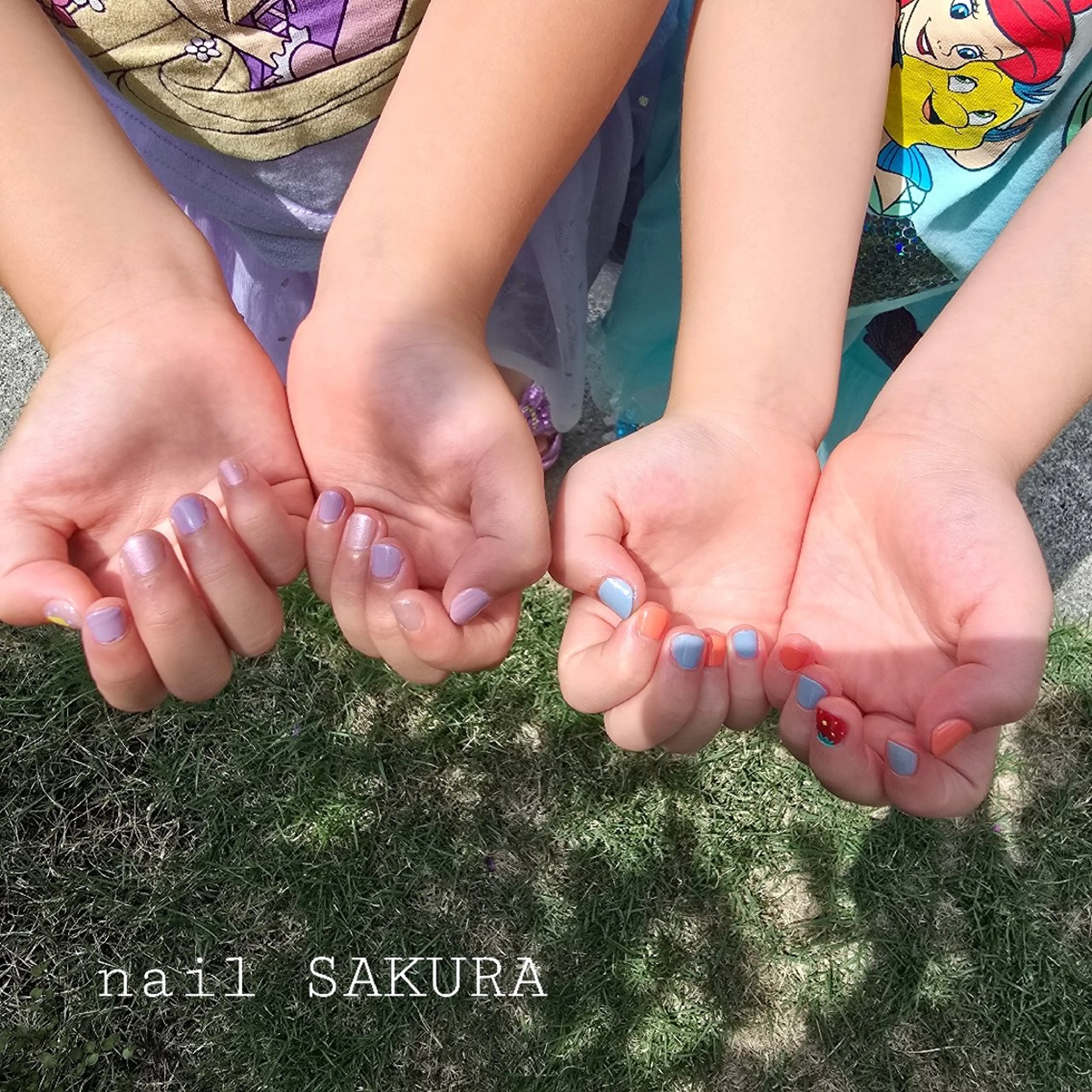 キッズ ネイル アートネイル ハンドネイル nailSAKURA 🌸爪の美容室のネイルデザイン
