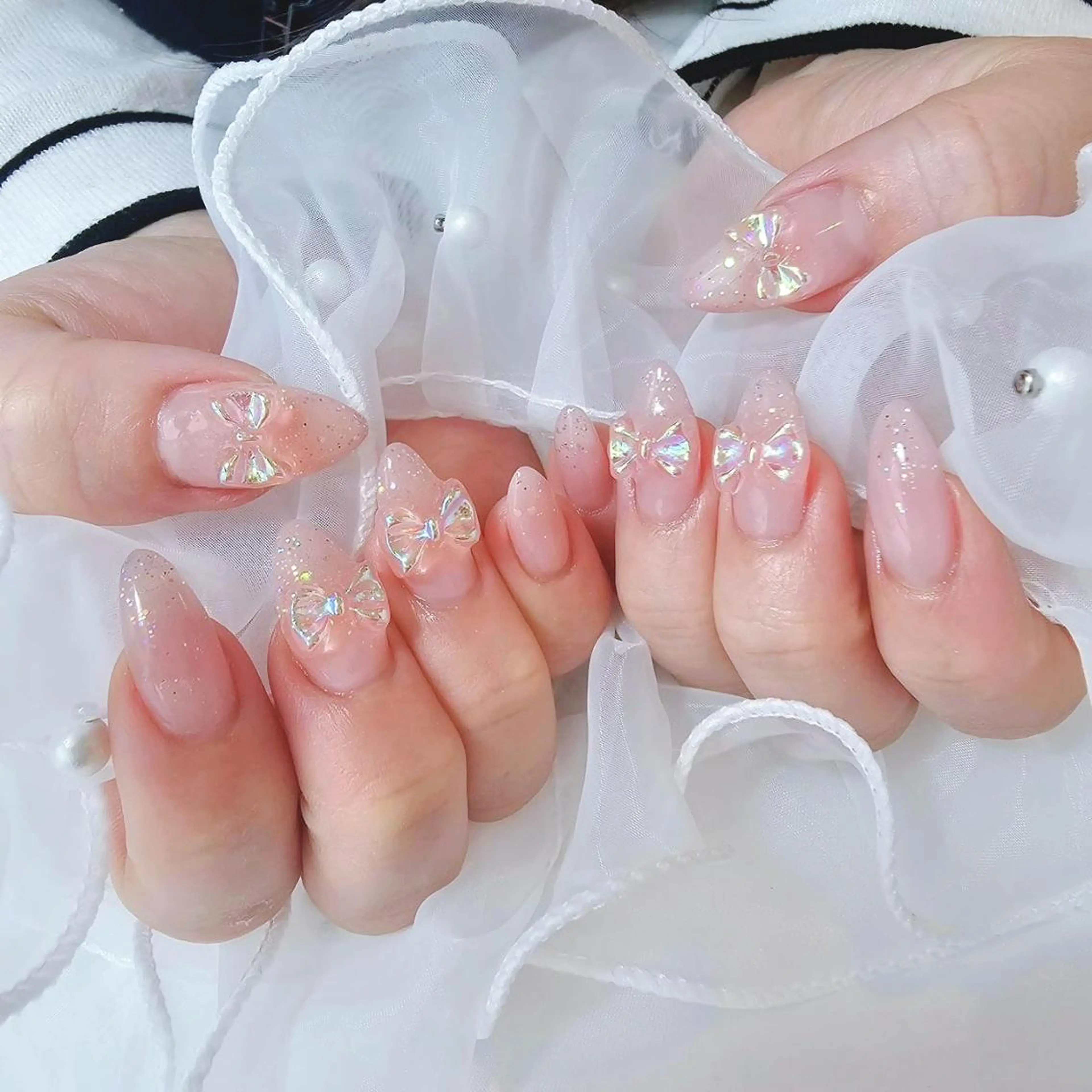 ネイル ワンホンネイル 🤍POP可愛い🧸 Menailのネイルデザイン