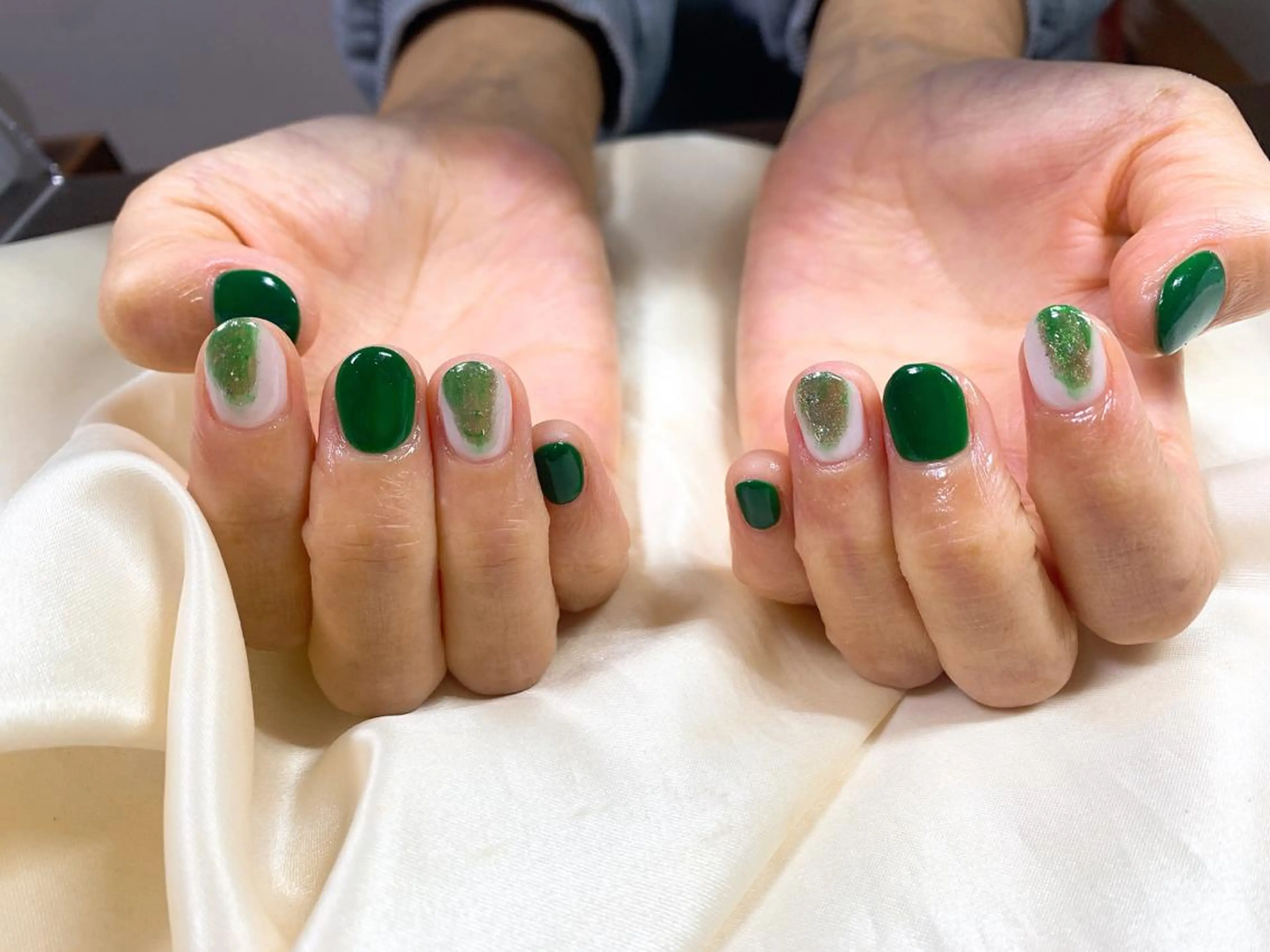 ネイル フットネイル ジェルネイル 韓国ネイル マグネットネイル ミラーネイル ハンドネイル Mogu nail 二子玉川のネイルデザイン